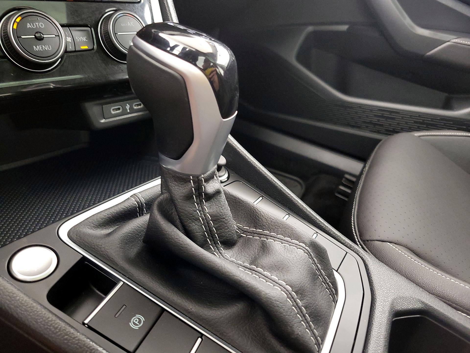 Thumbnail: 2024 Volkswagen Jetta - 17