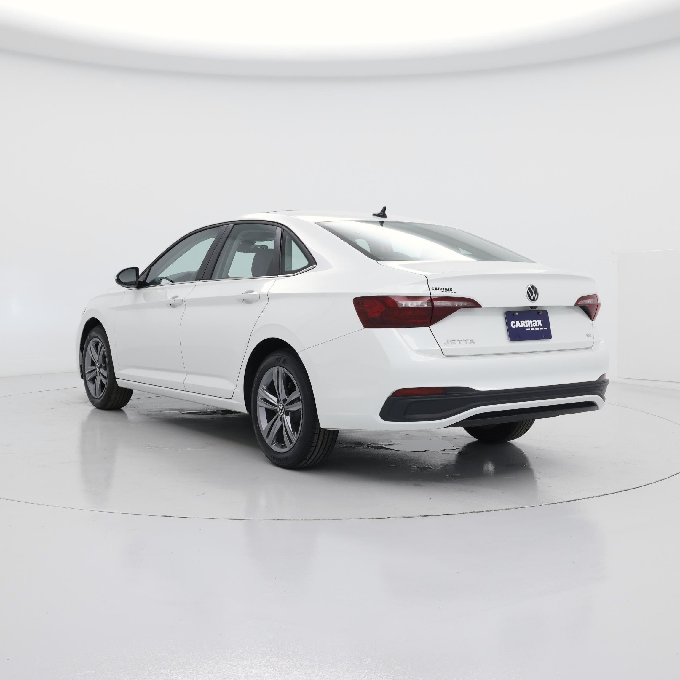 Thumbnail: 2024 Volkswagen Jetta - 2