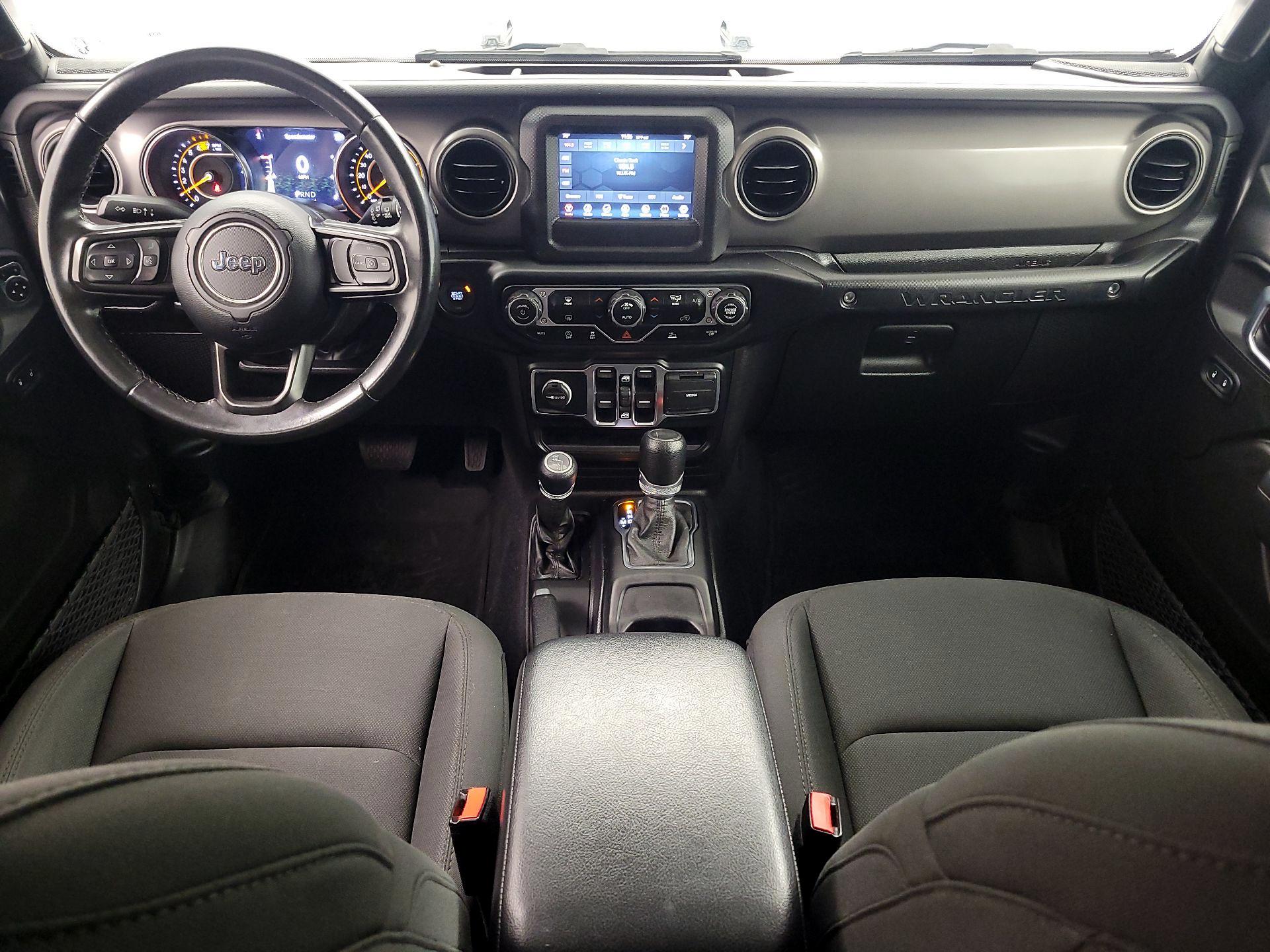 Thumbnail: 2022 Jeep Wrangler - 9