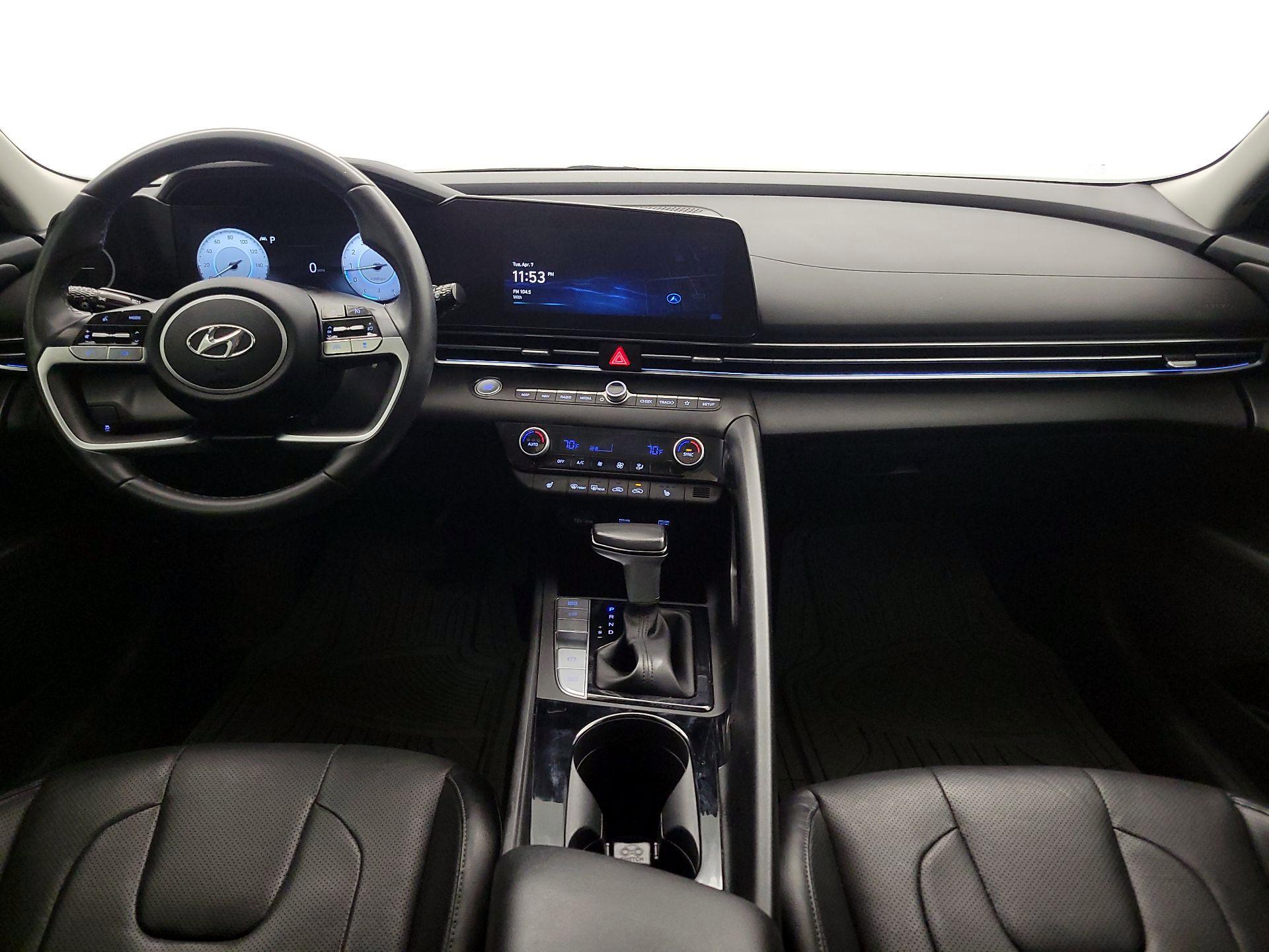 Thumbnail: 2023 Hyundai Elantra - 9