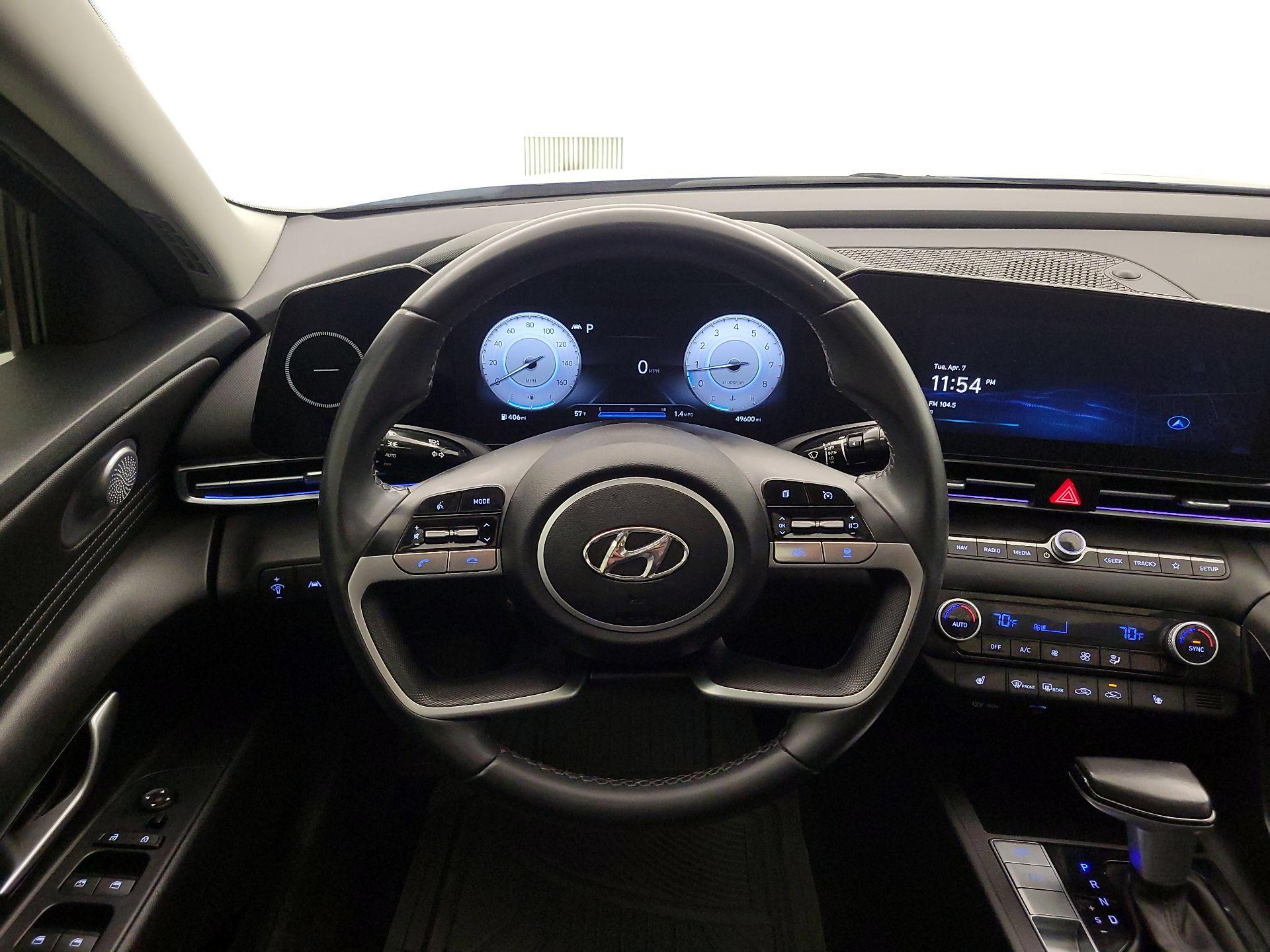 Thumbnail: 2023 Hyundai Elantra - 10