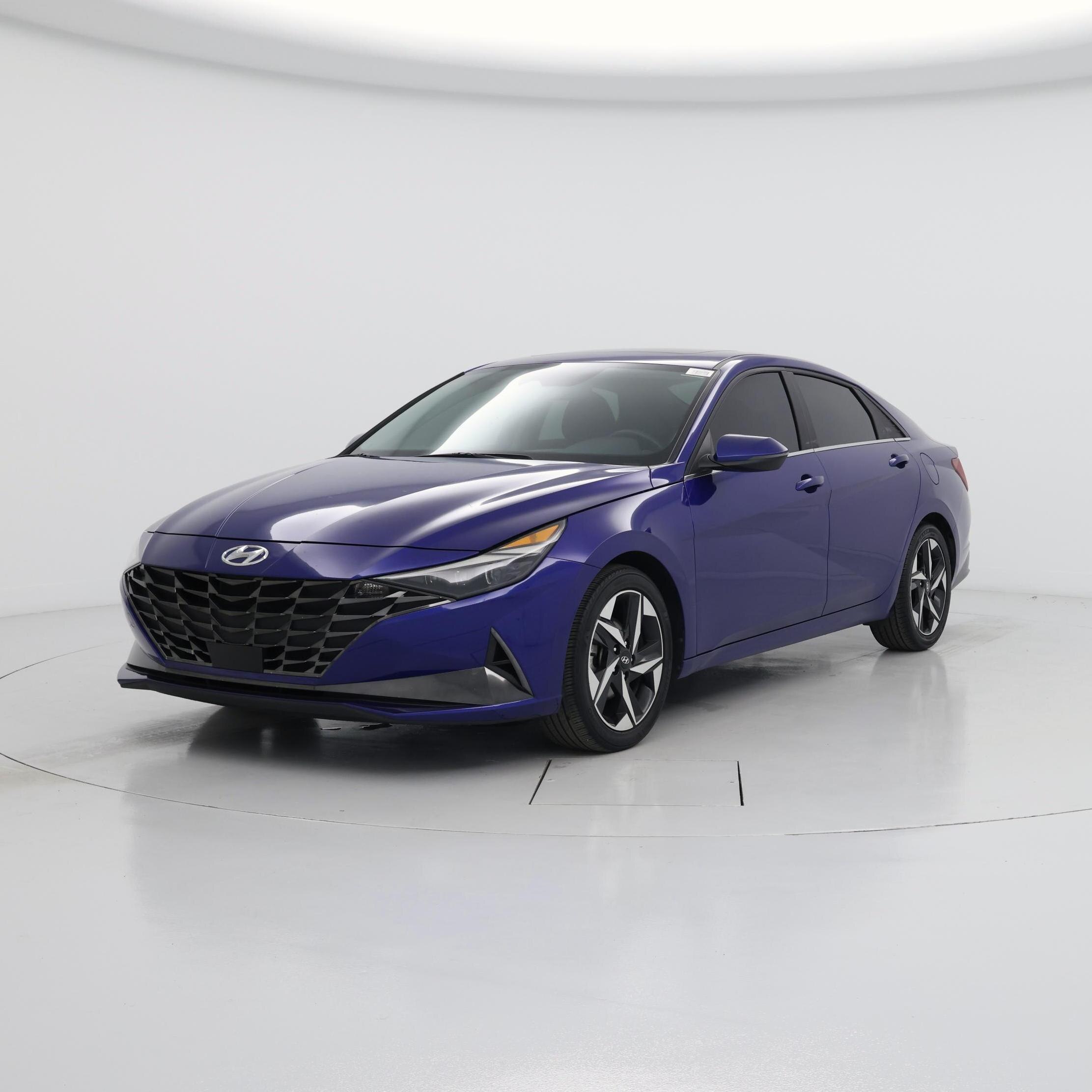 Thumbnail: 2023 Hyundai Elantra - 4