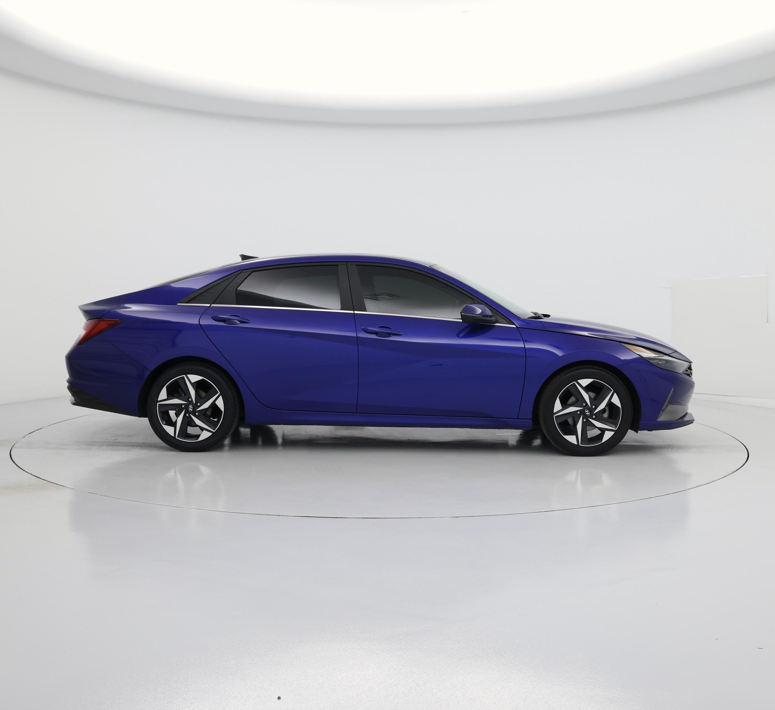 Thumbnail: 2023 Hyundai Elantra - 7