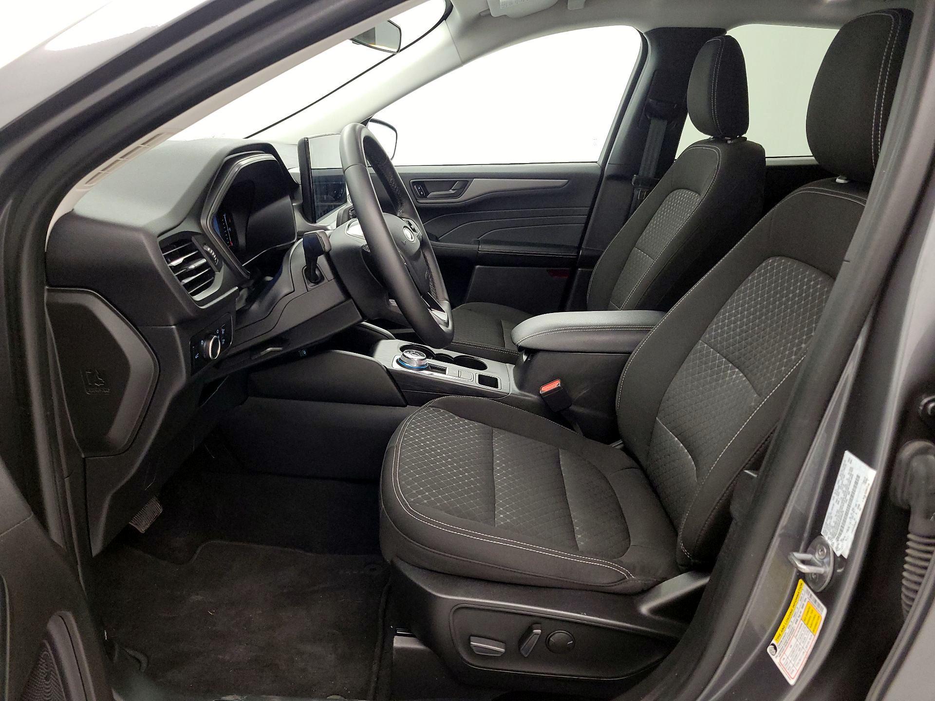 Thumbnail: 2023 Ford Escape - 11