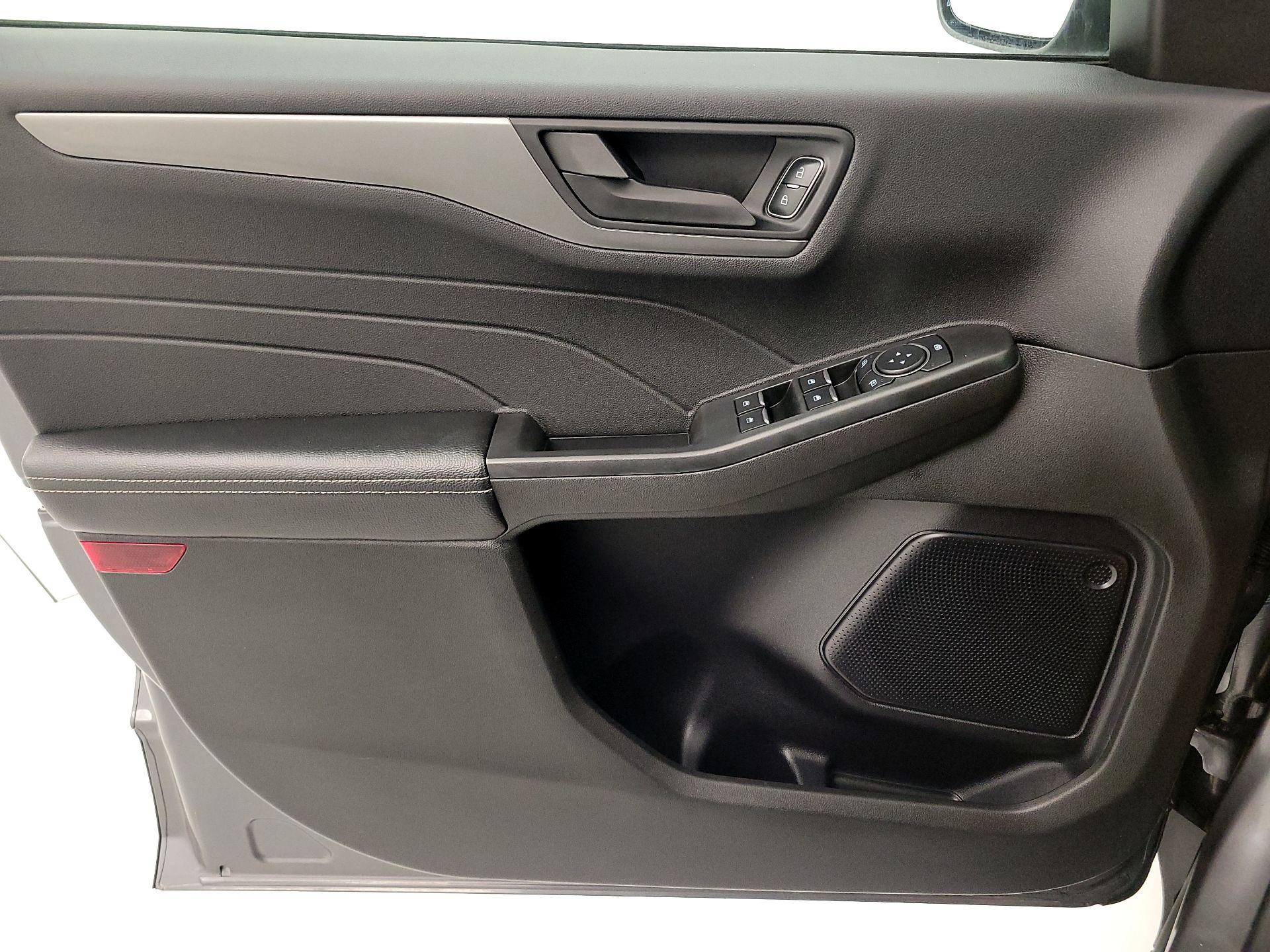 Thumbnail: 2023 Ford Escape - 12