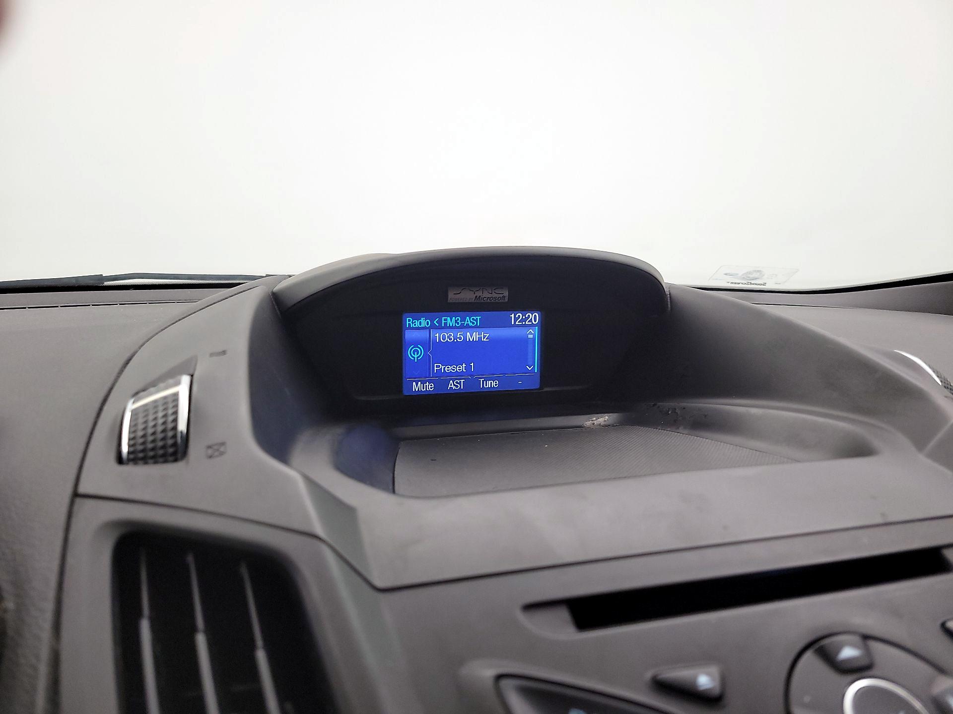 Thumbnail: 2014 Ford Escape - 15