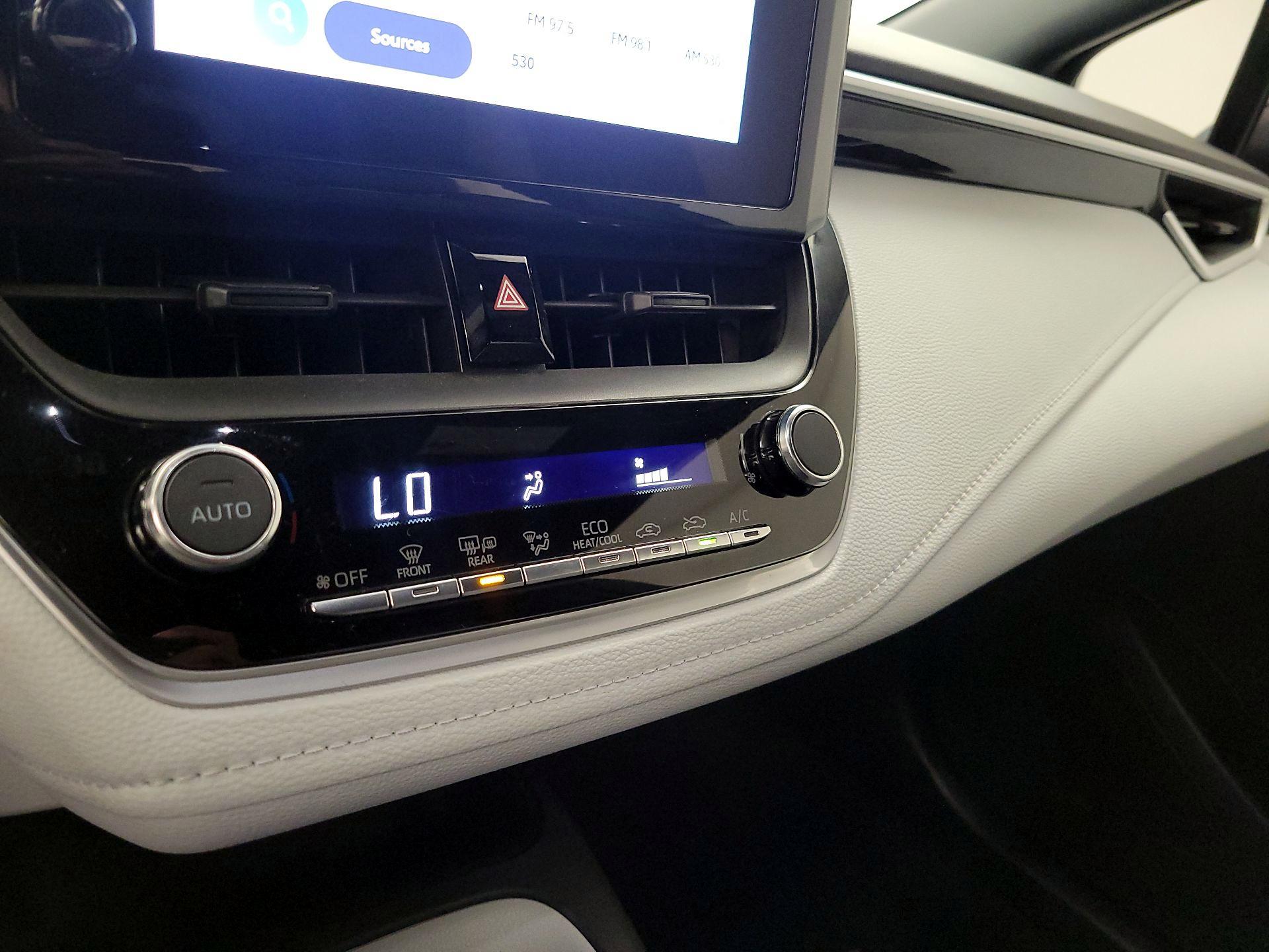 Thumbnail: 2023 Toyota Corolla - 17