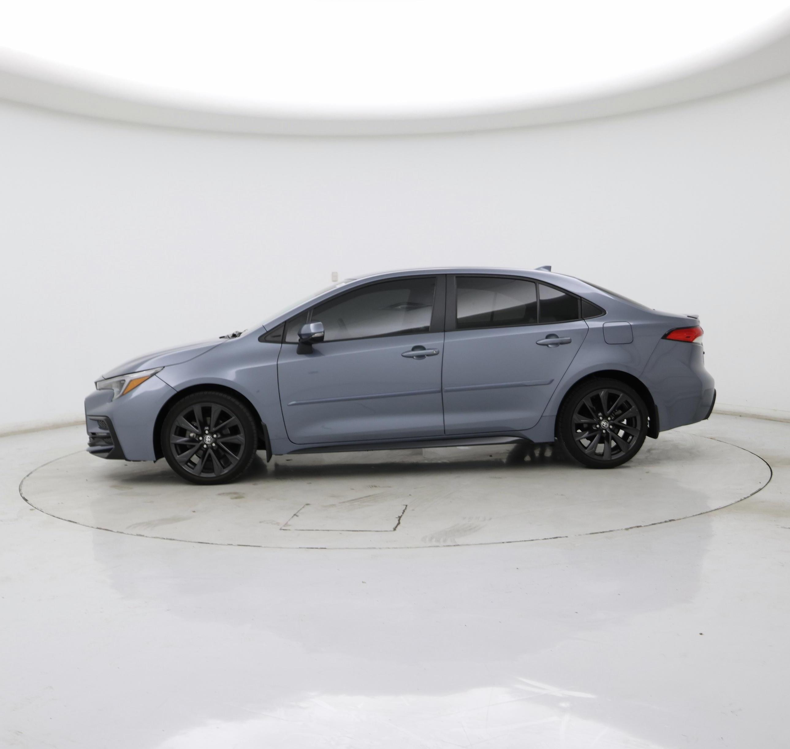 Thumbnail: 2023 Toyota Corolla - 3