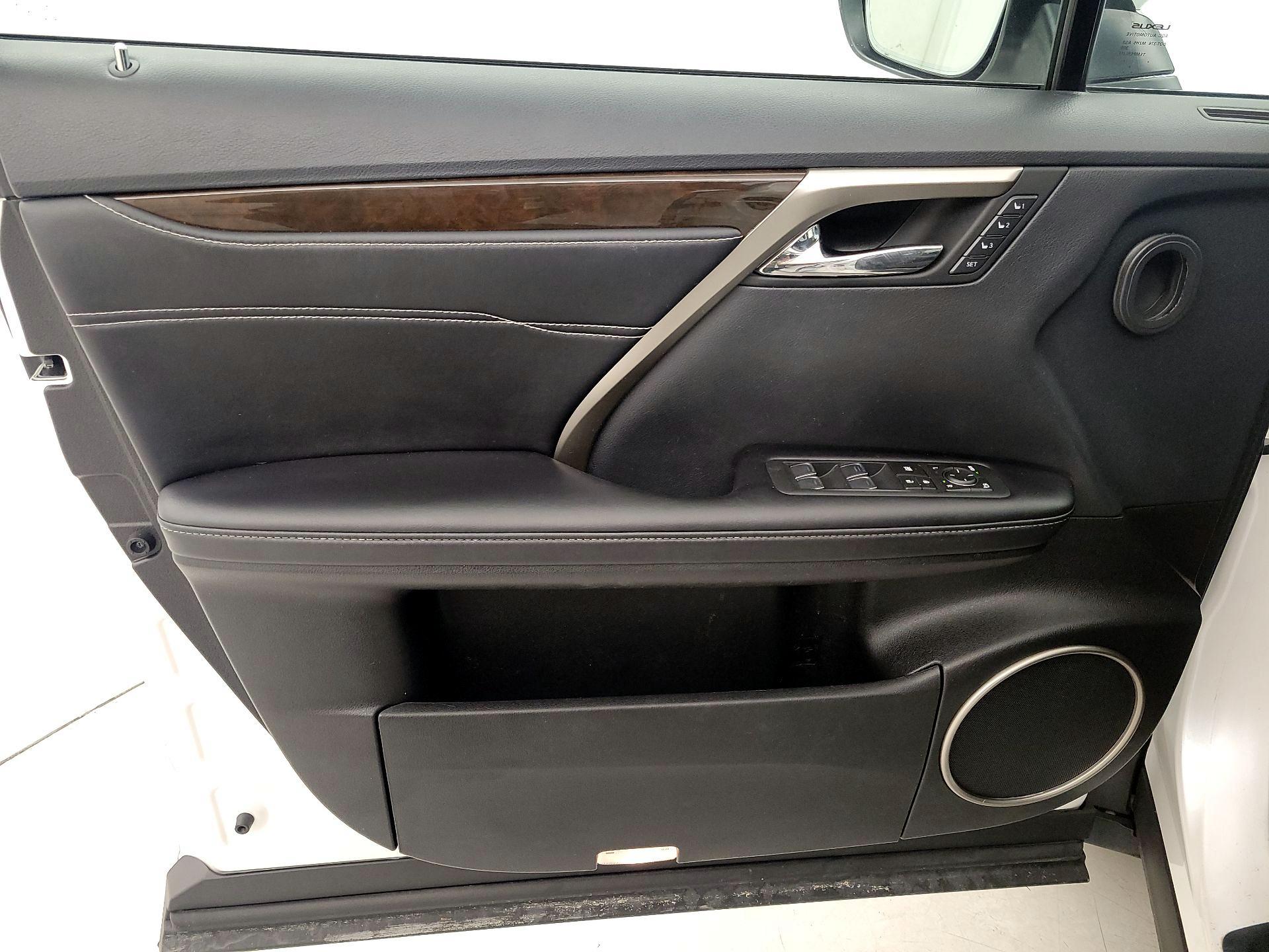 Thumbnail: 2019 Lexus RX - 12