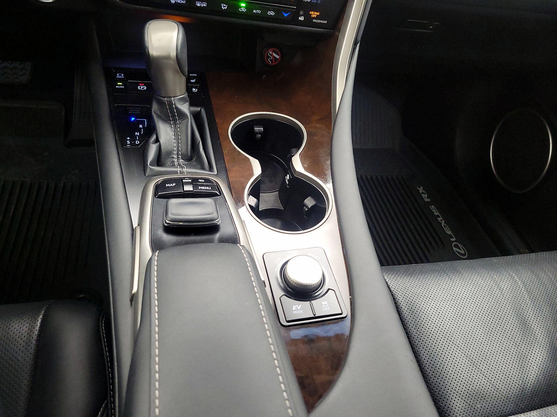 Thumbnail: 2019 Lexus RX - 18