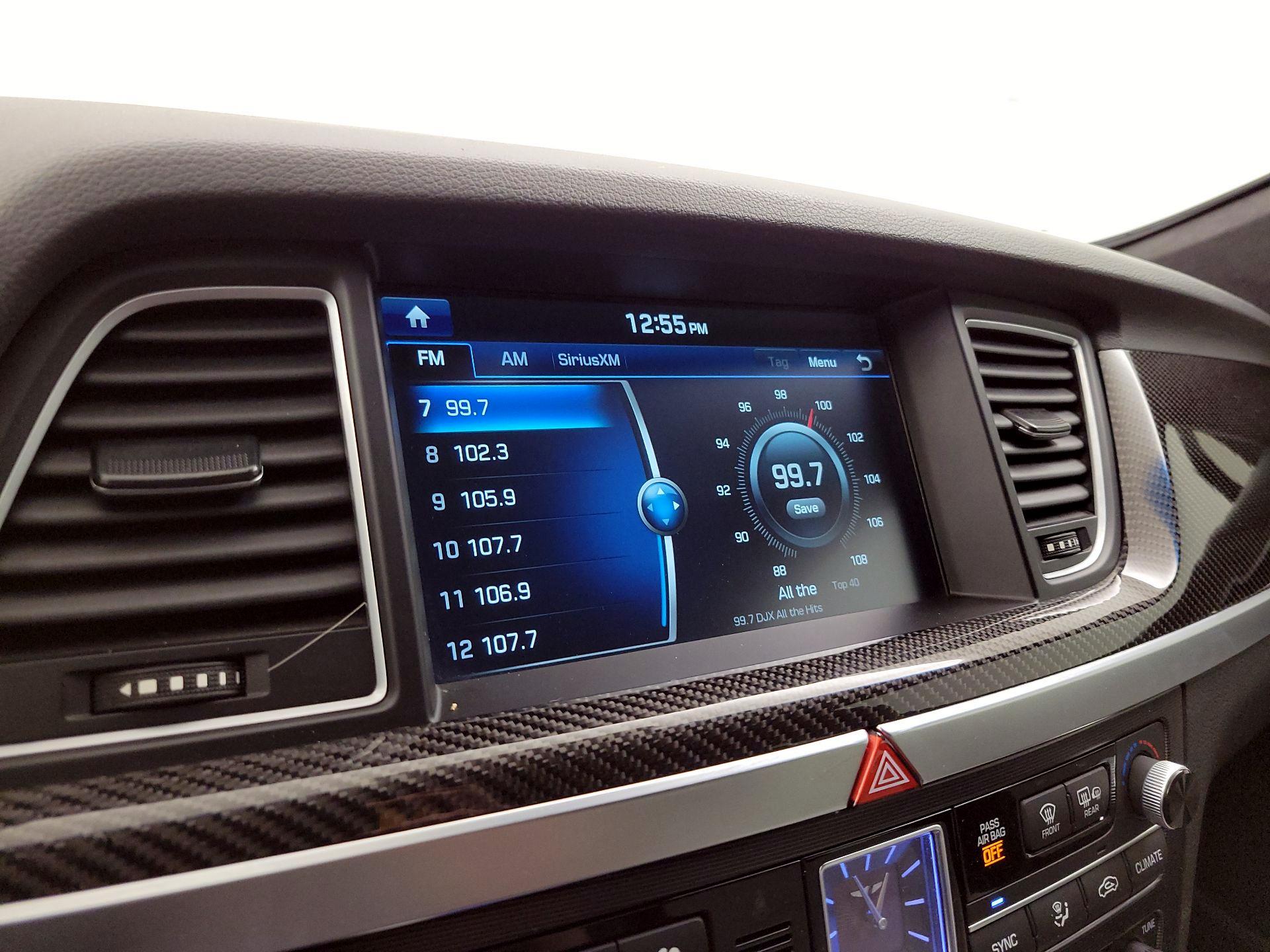 Thumbnail: 2018 Genesis G80 - 16