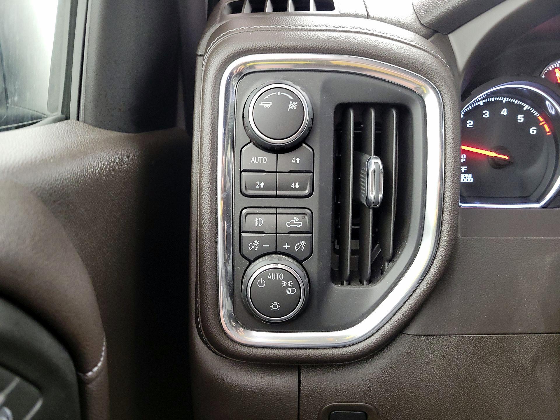 Thumbnail: 2019 Chevrolet Silverado 1500 - 13