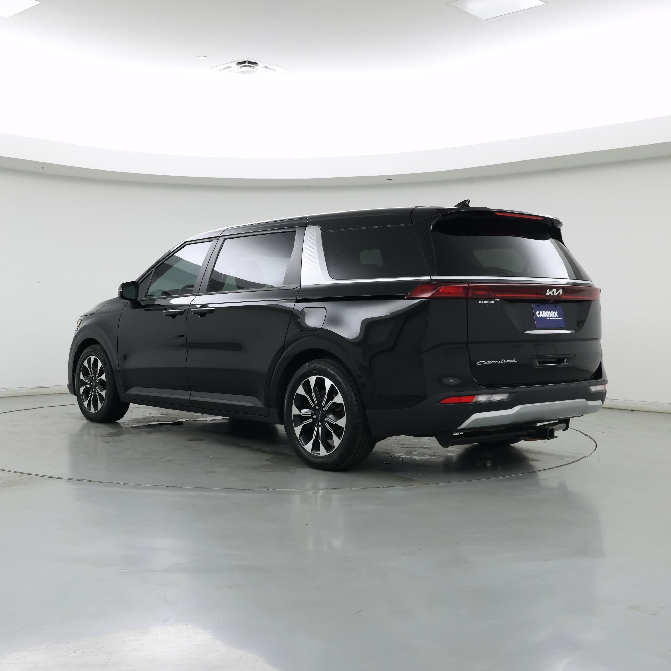 Thumbnail: 2022 Kia Carnival - 2
