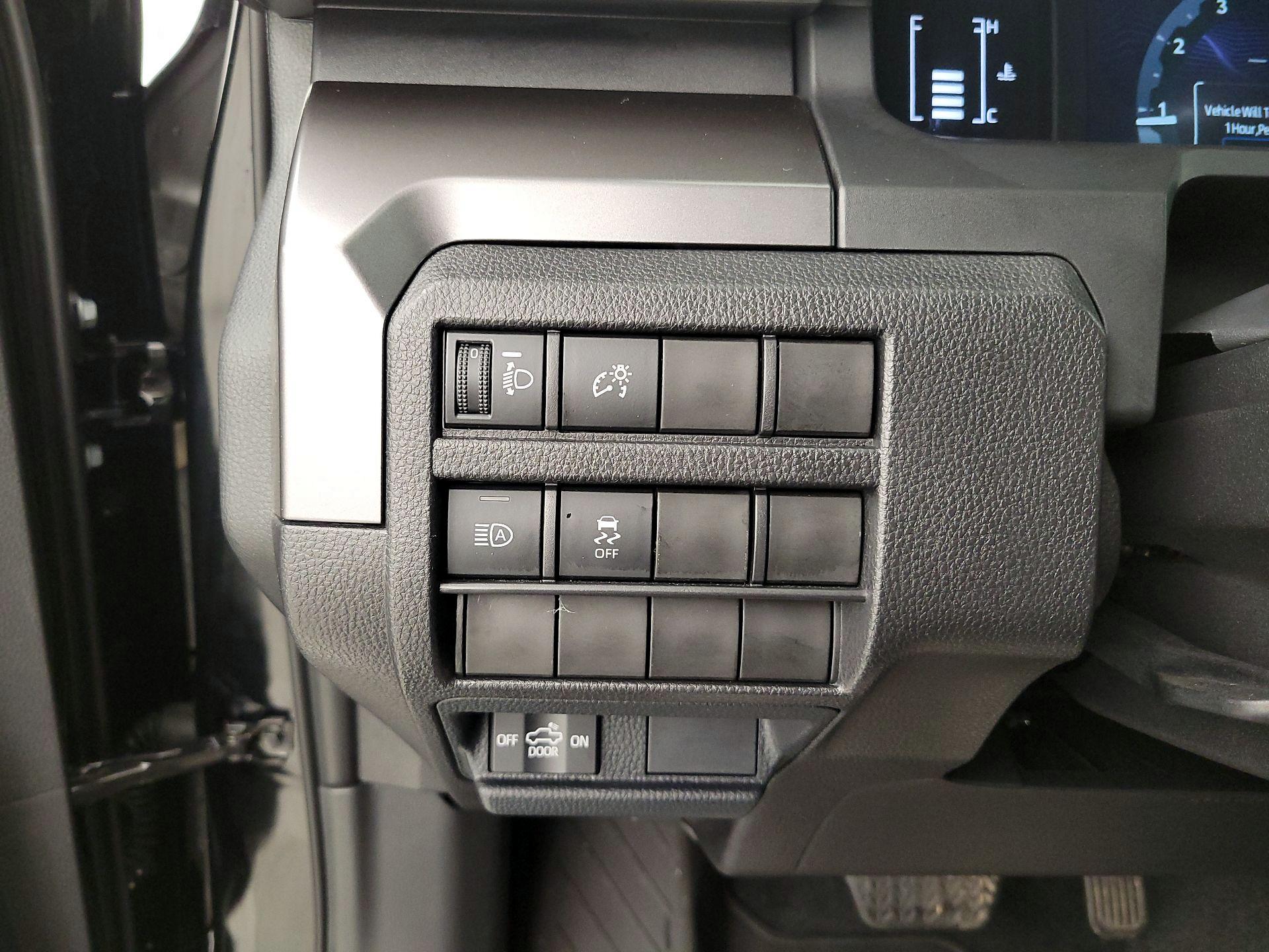 Thumbnail: 2025 Toyota Tacoma - 13