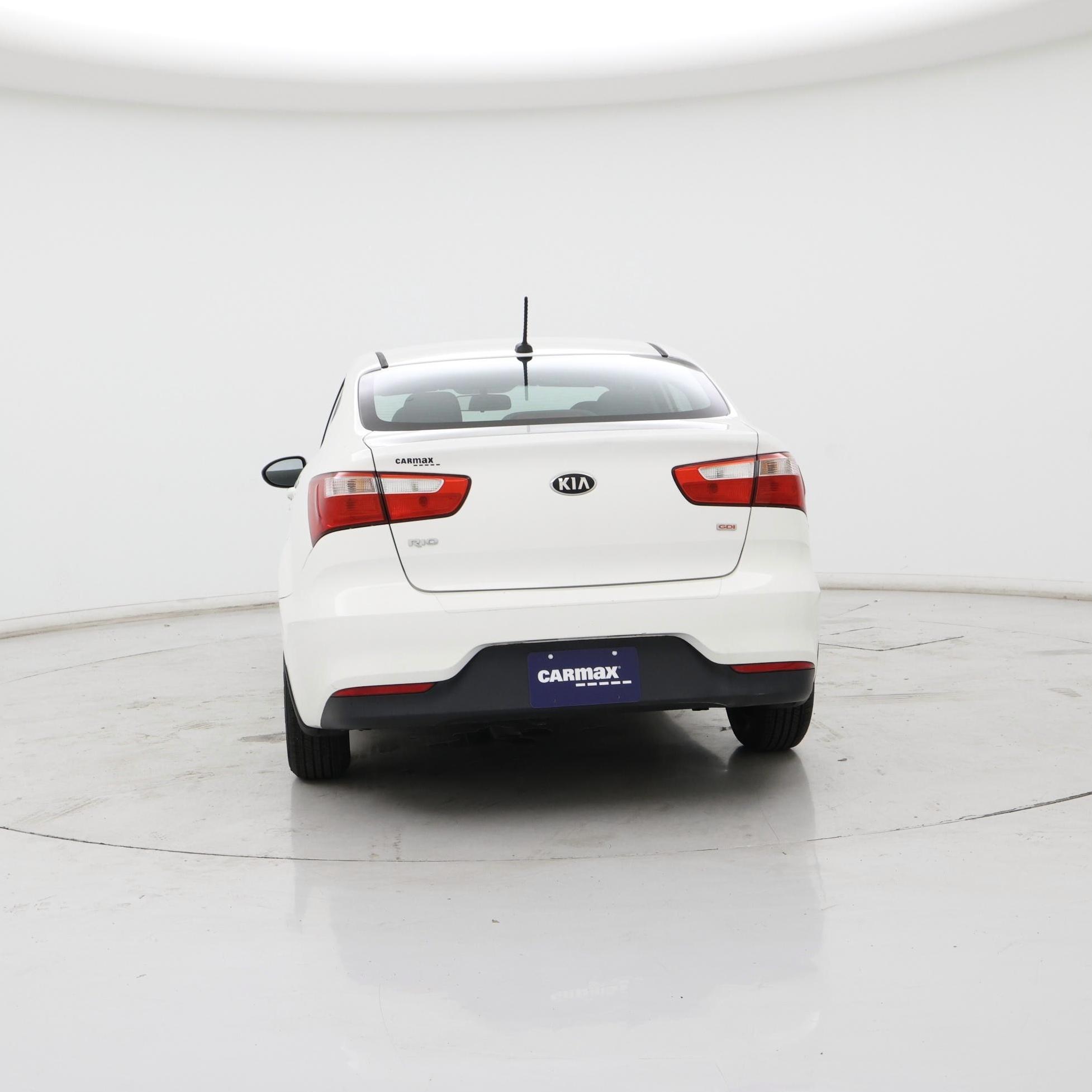 Thumbnail: 2016 Kia Rio - 6