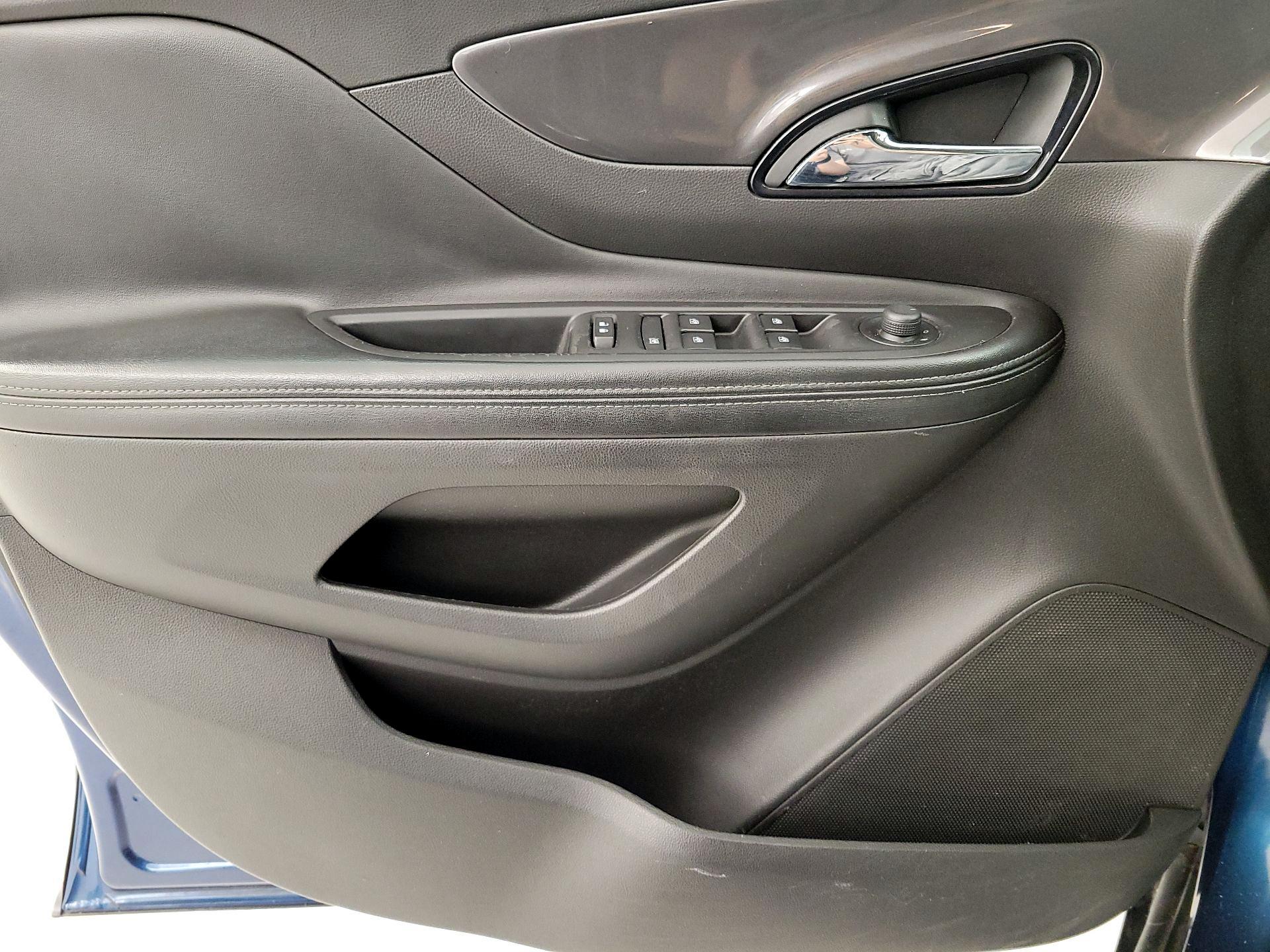 Thumbnail: 2019 Buick Encore - 12