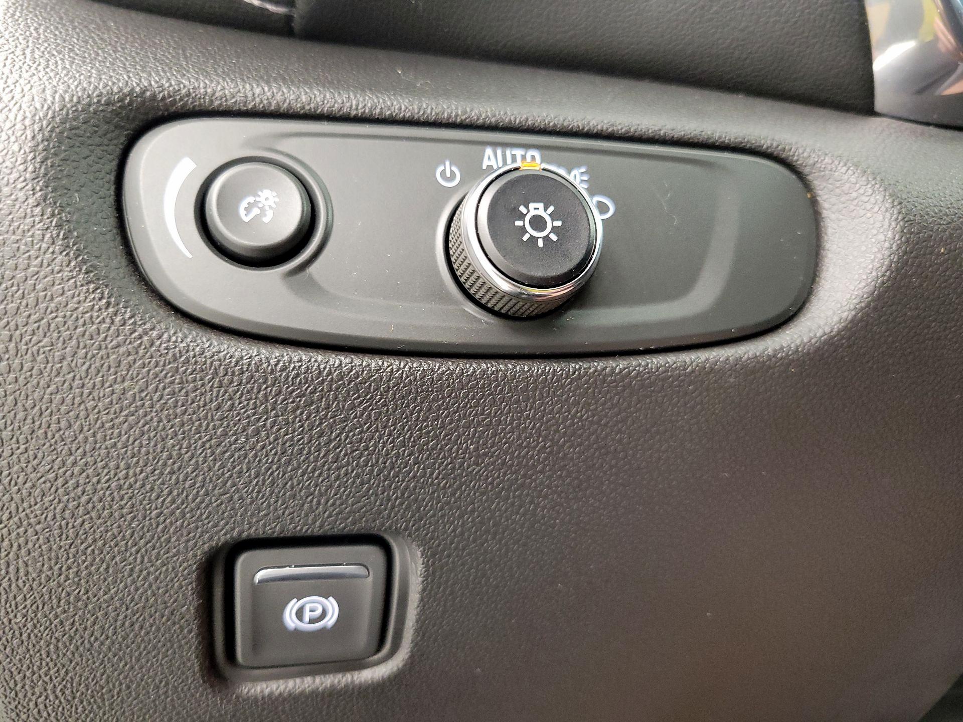 Thumbnail: 2024 Chevrolet Blazer - 13