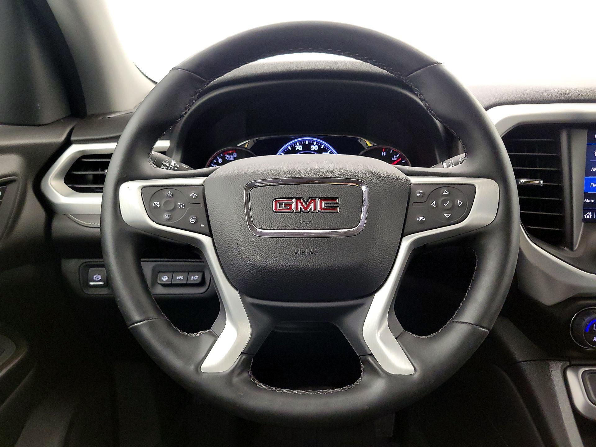 Thumbnail: 2023 GMC Acadia - 10