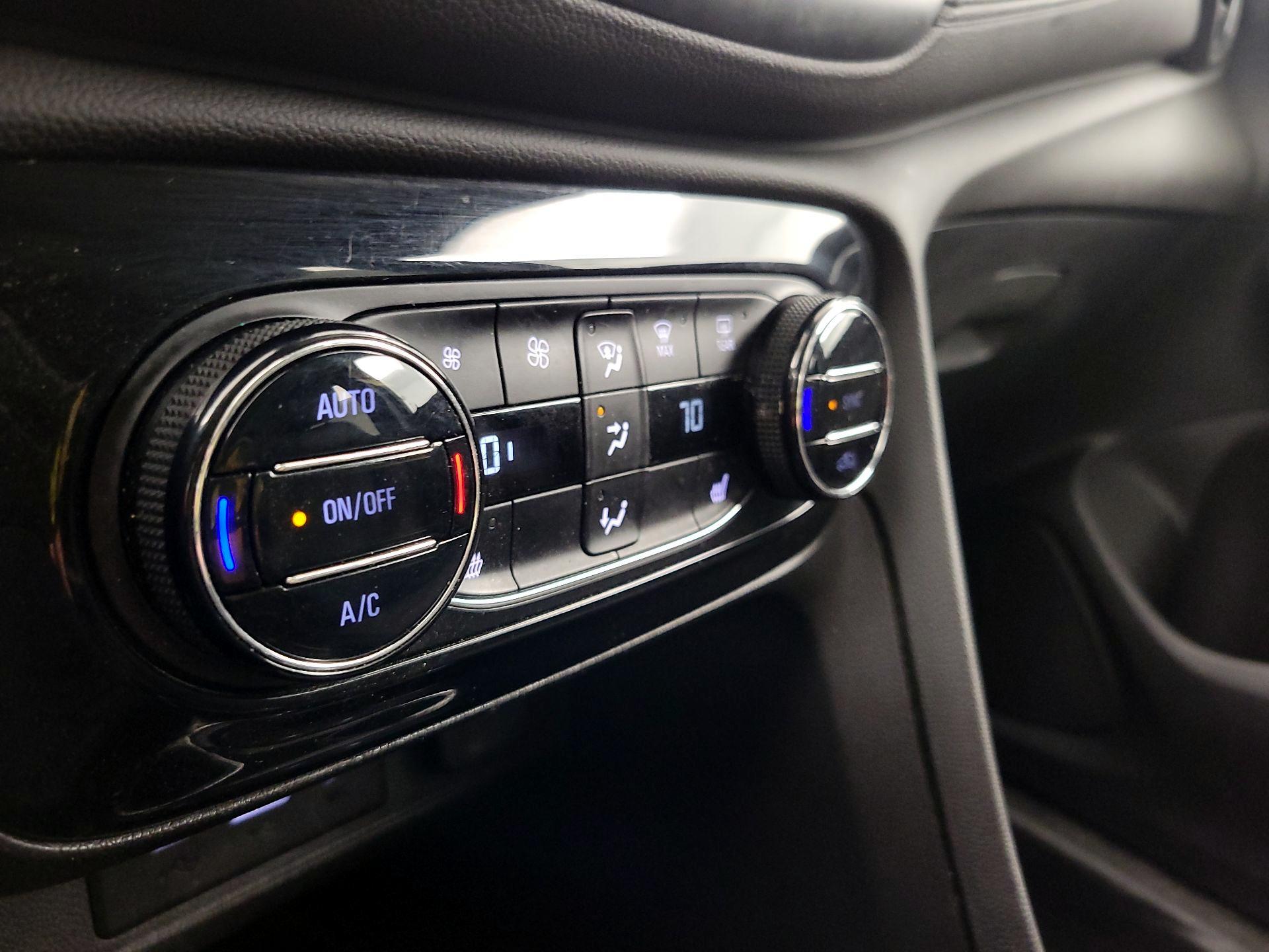 Thumbnail: 2023 Buick Encore GX - 16