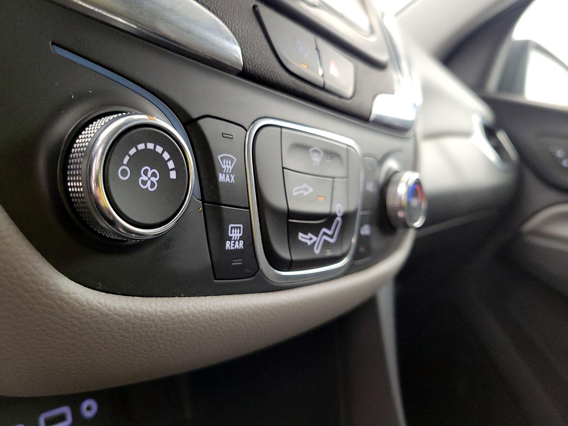 Thumbnail: 2023 Chevrolet Equinox - 16