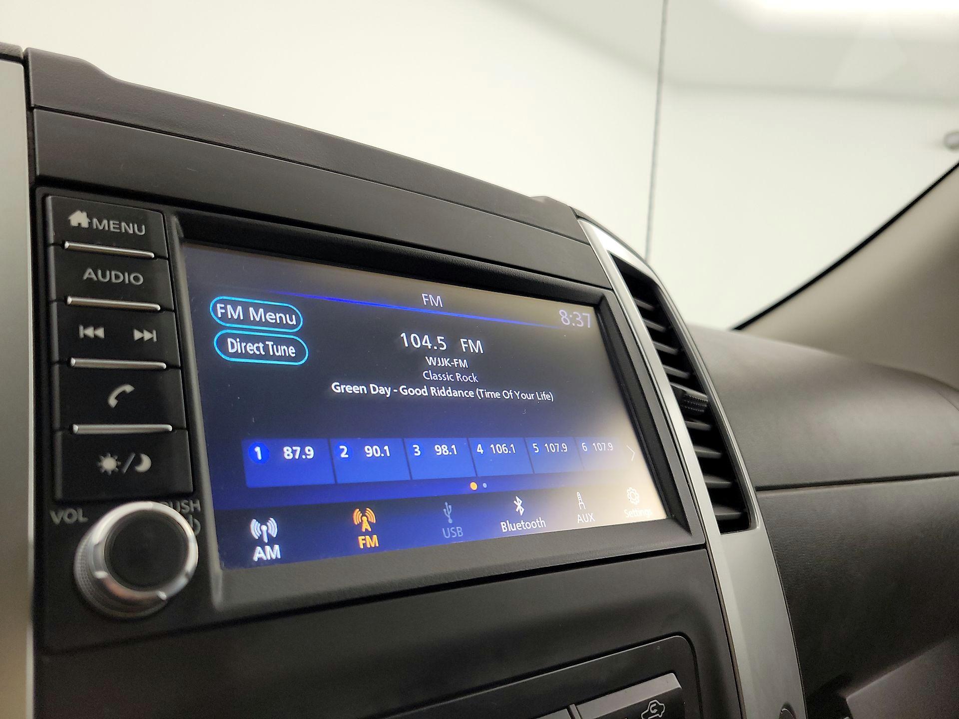 Thumbnail: 2021 Nissan Frontier - 15