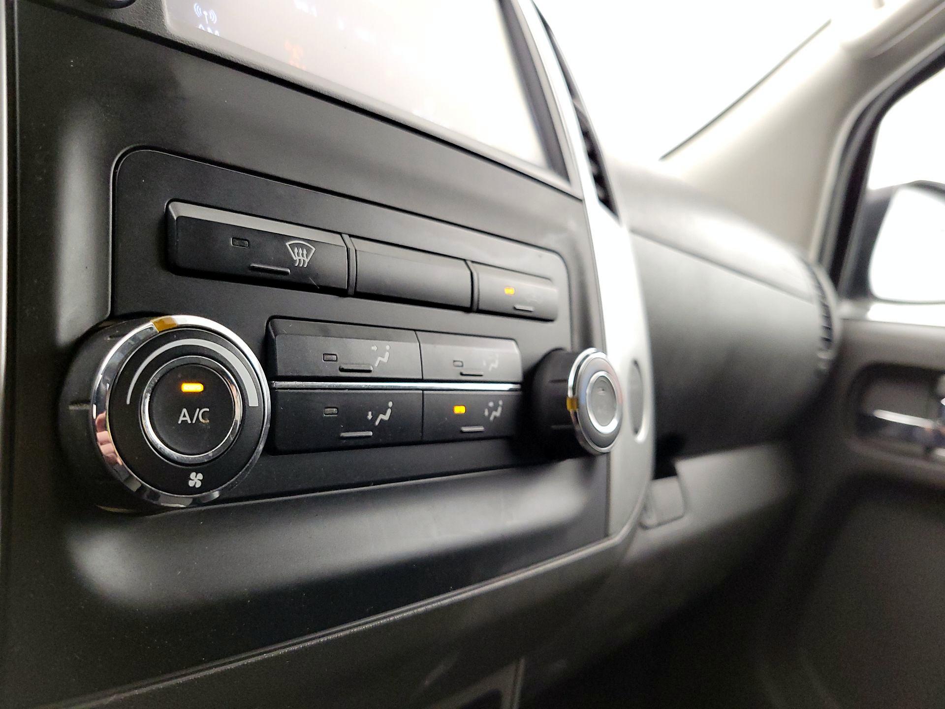 Thumbnail: 2021 Nissan Frontier - 16