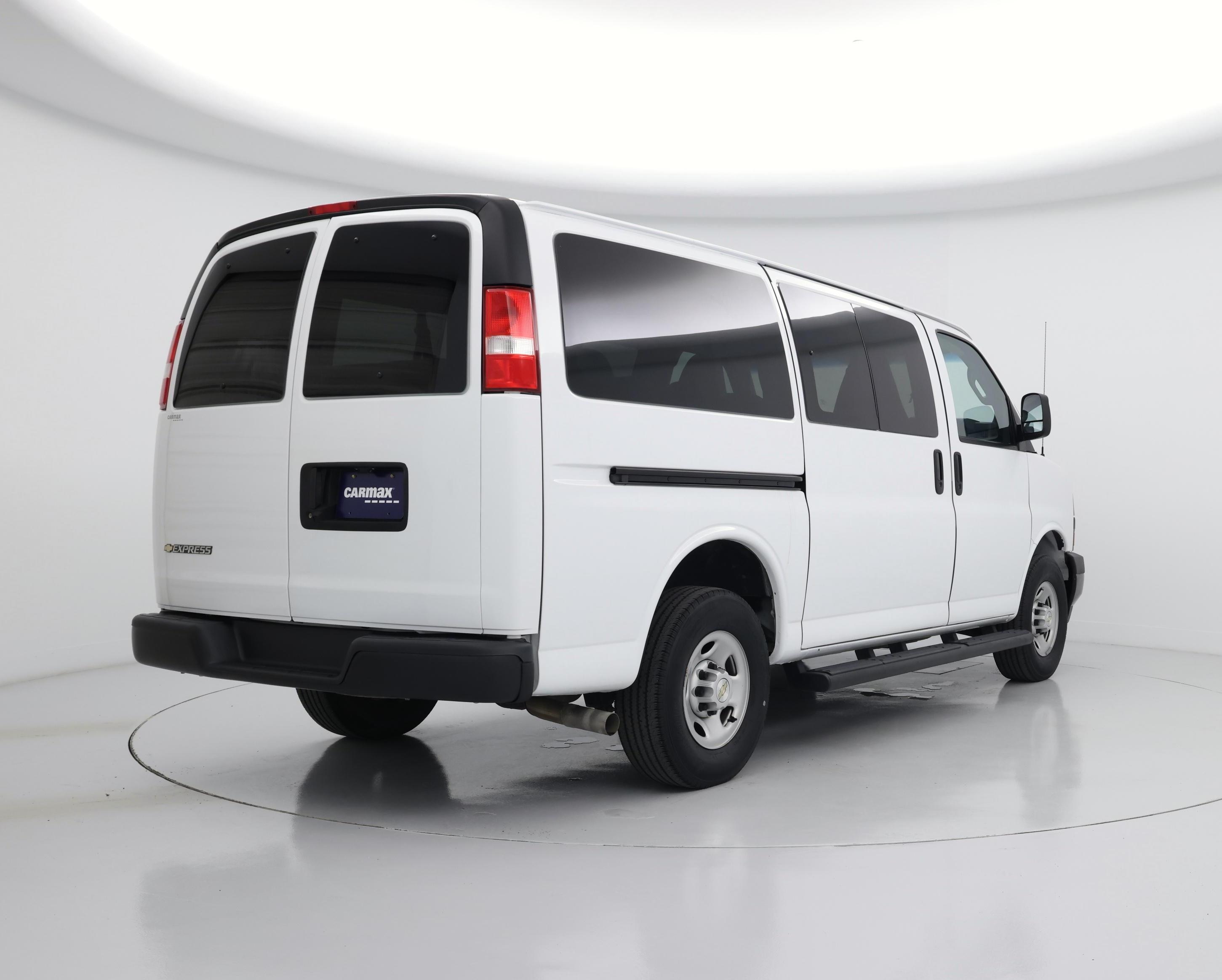 Thumbnail: 2023 Chevrolet Express - 8