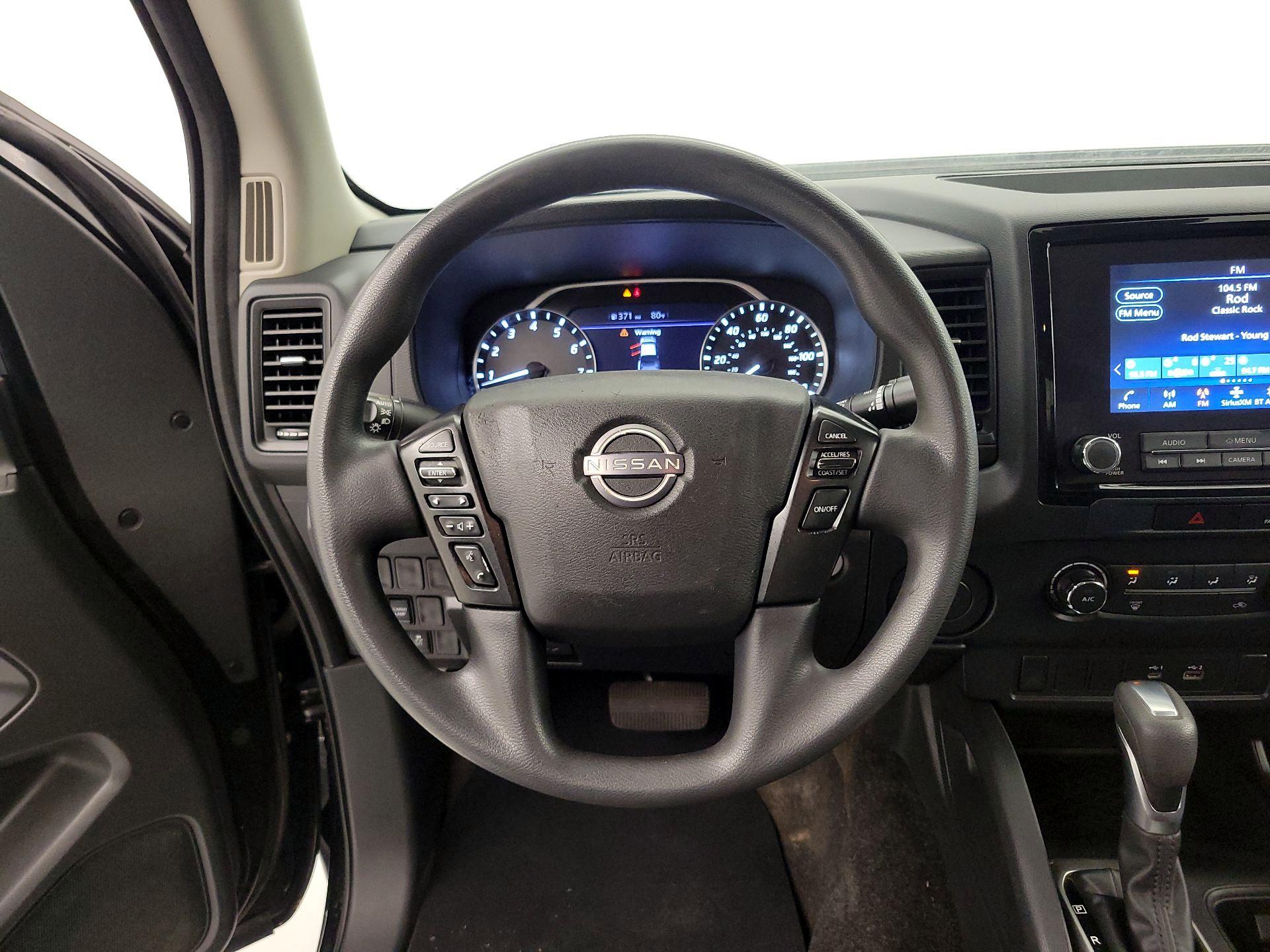 Thumbnail: 2022 Nissan Frontier - 10