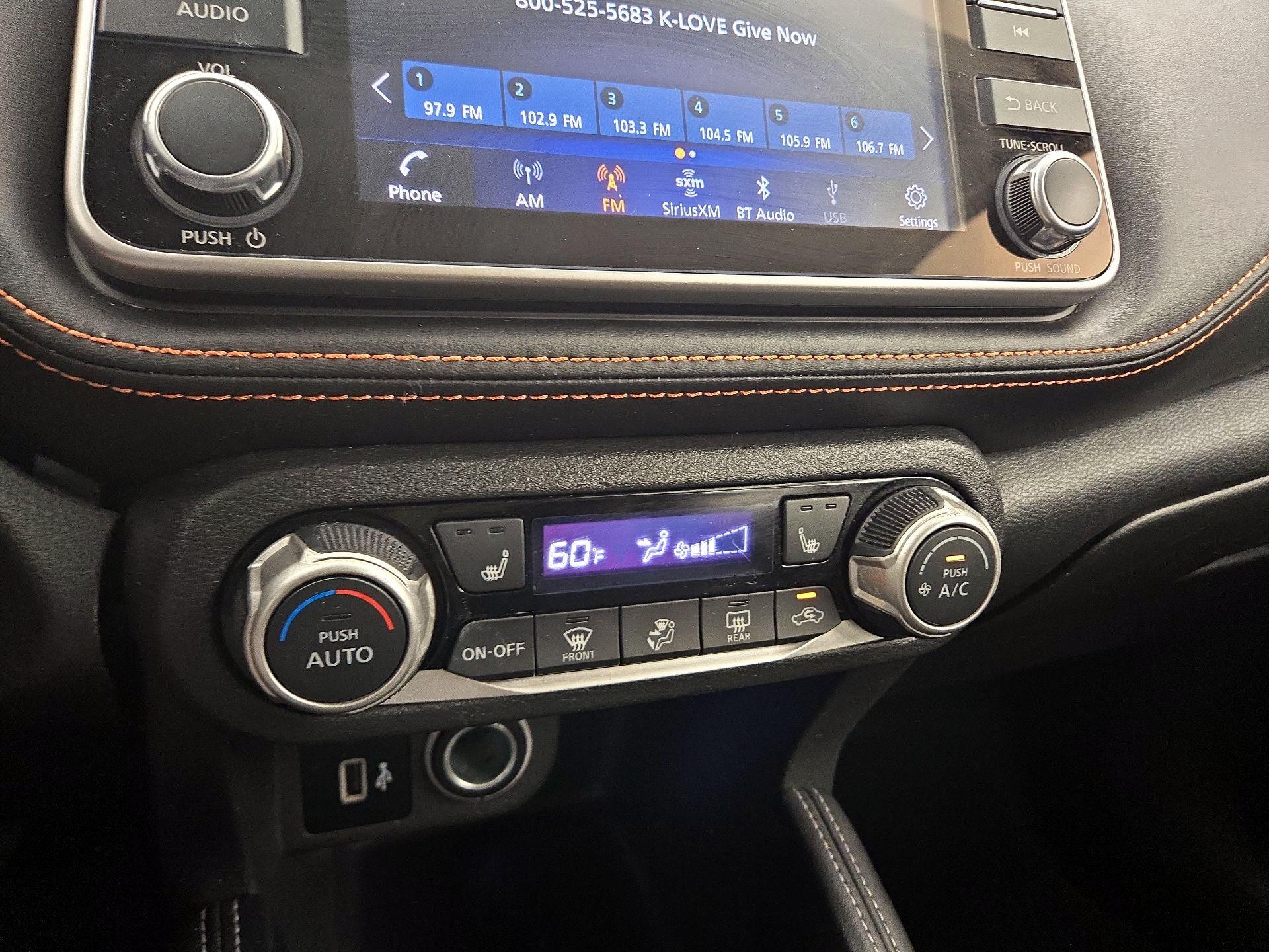 Thumbnail: 2020 Nissan Kicks - 16