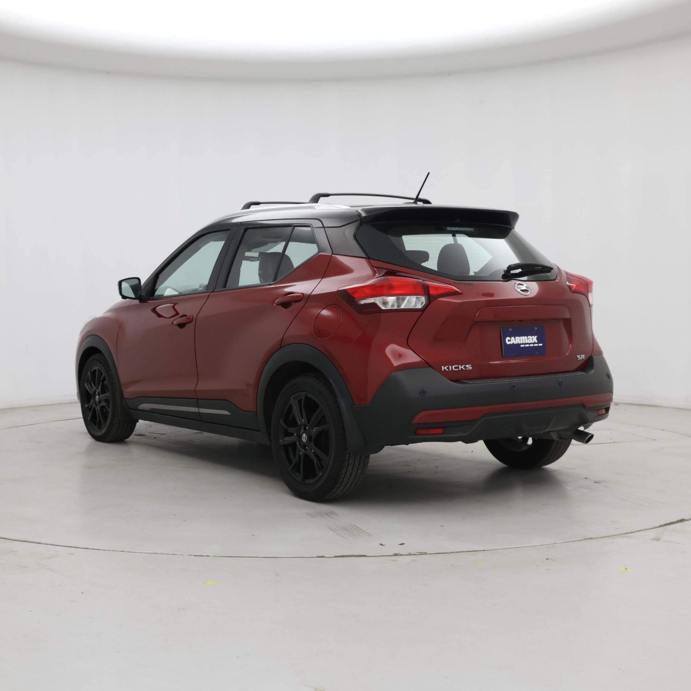 Thumbnail: 2020 Nissan Kicks - 2