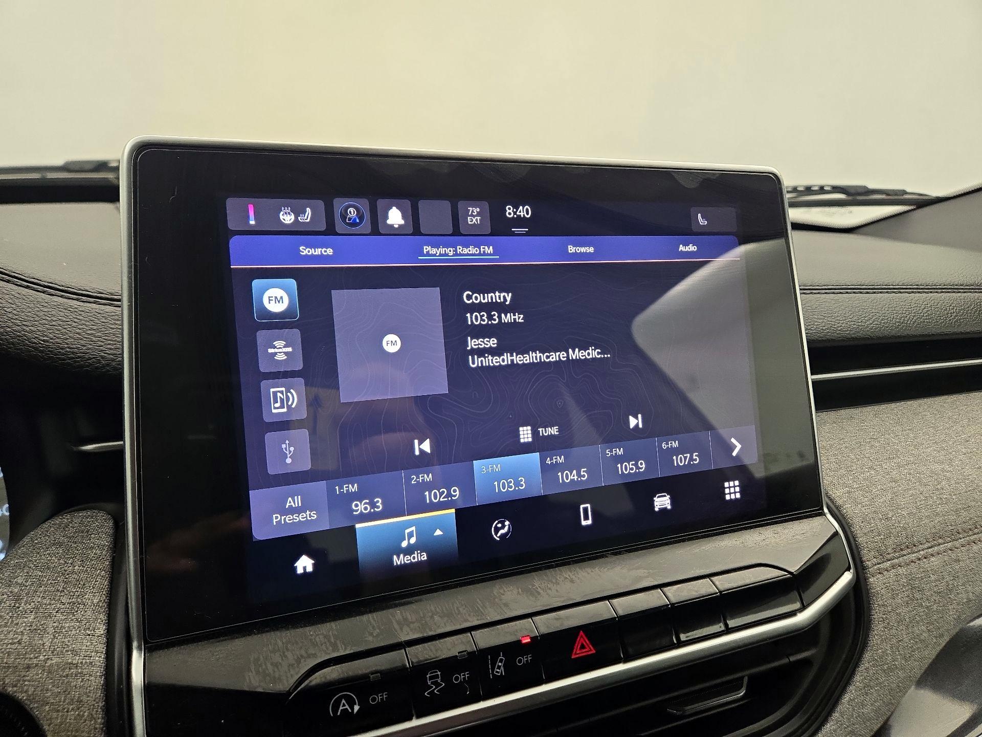 Thumbnail: 2023 Jeep Compass - 15