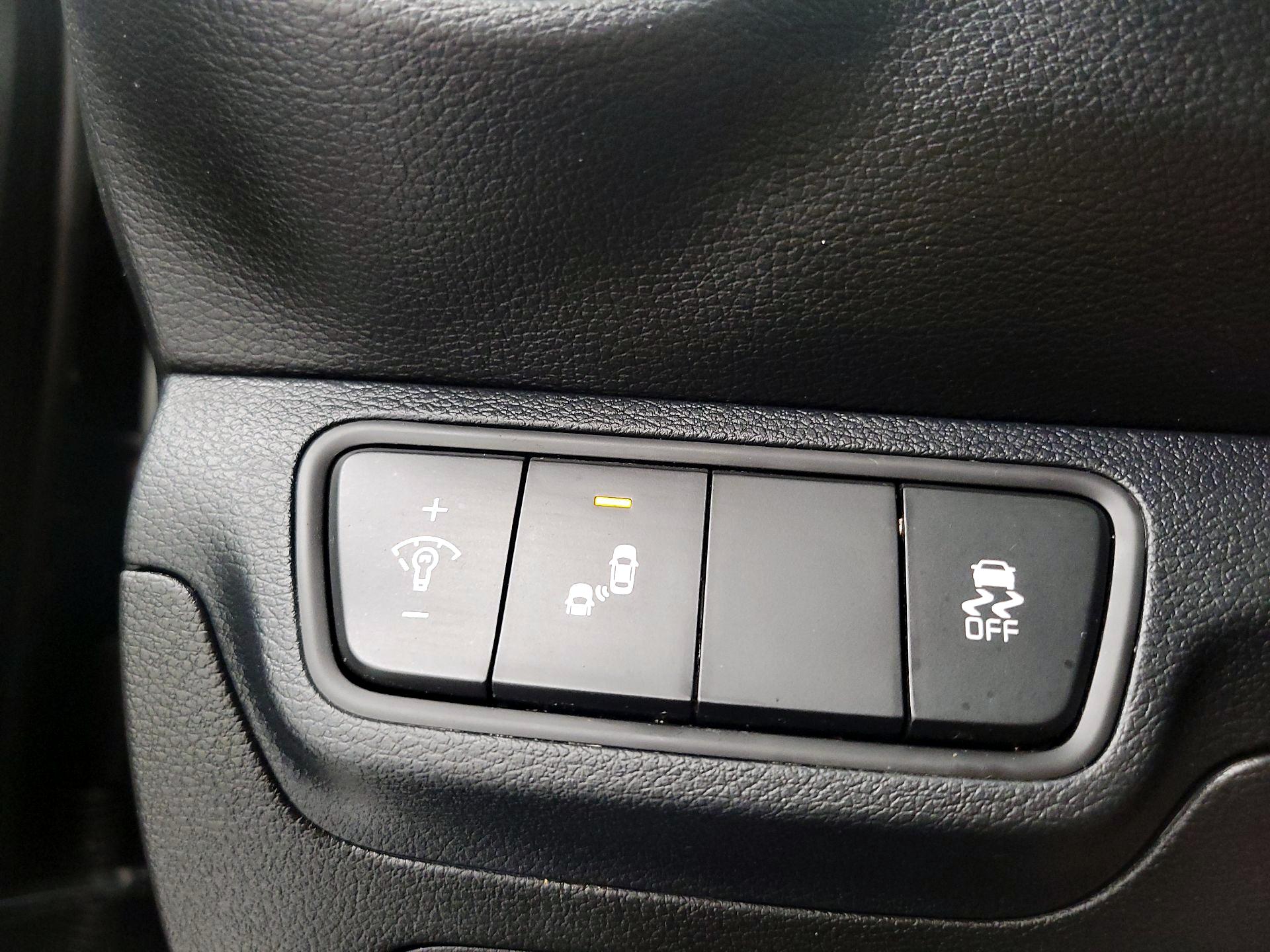 Thumbnail: 2024 Kia Forte - 13