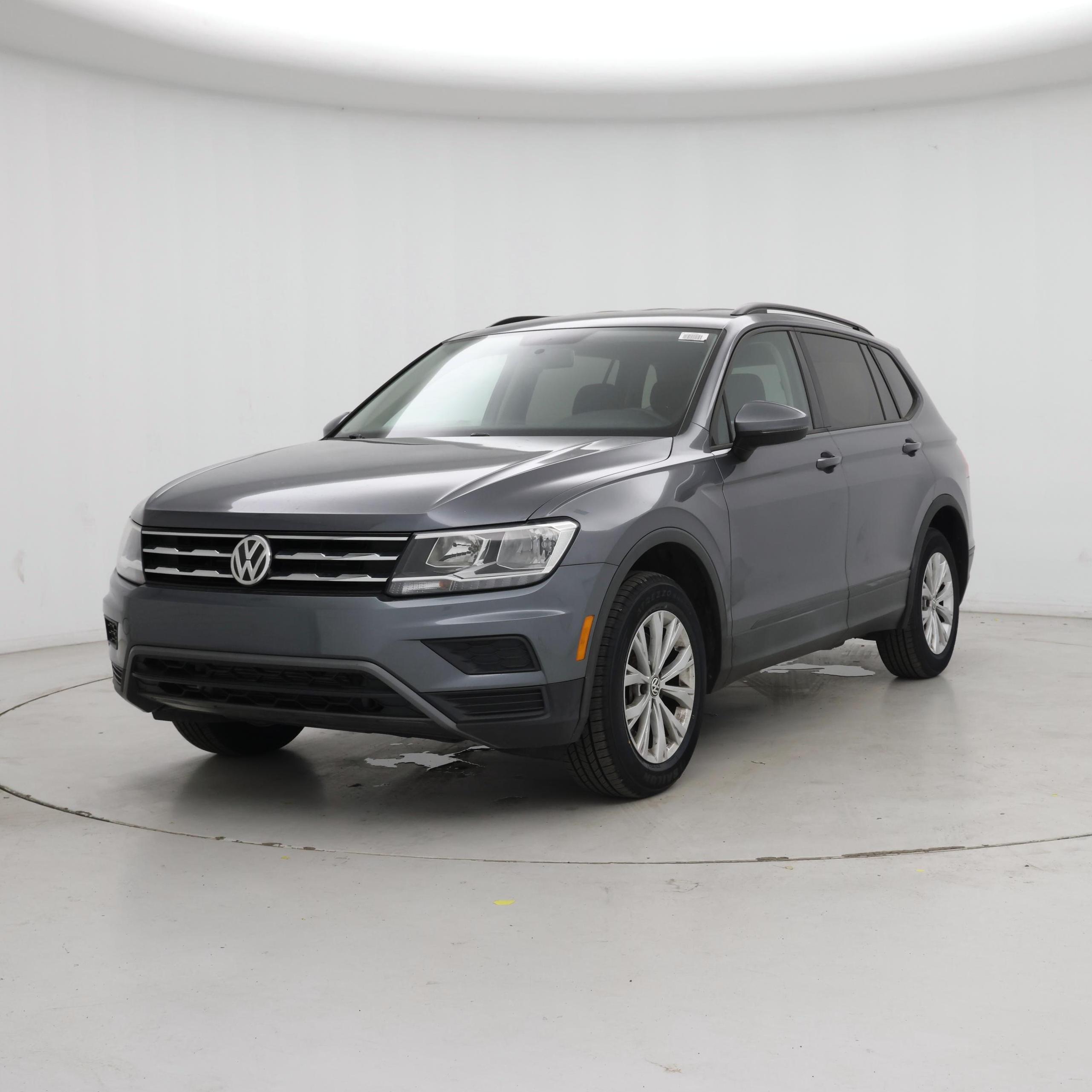 Thumbnail: 2020 Volkswagen Tiguan - 4