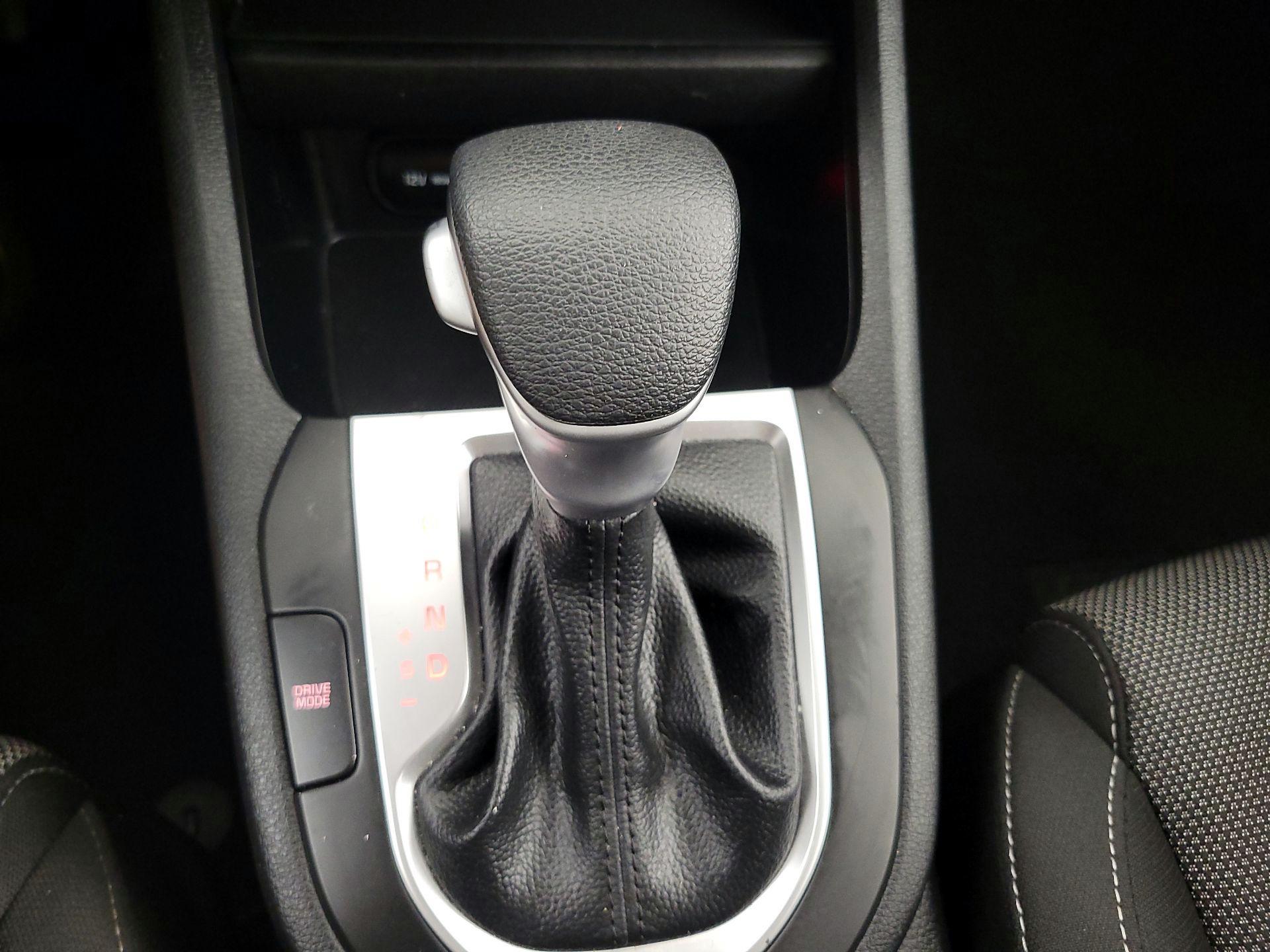 Thumbnail: 2024 Kia Forte - 17