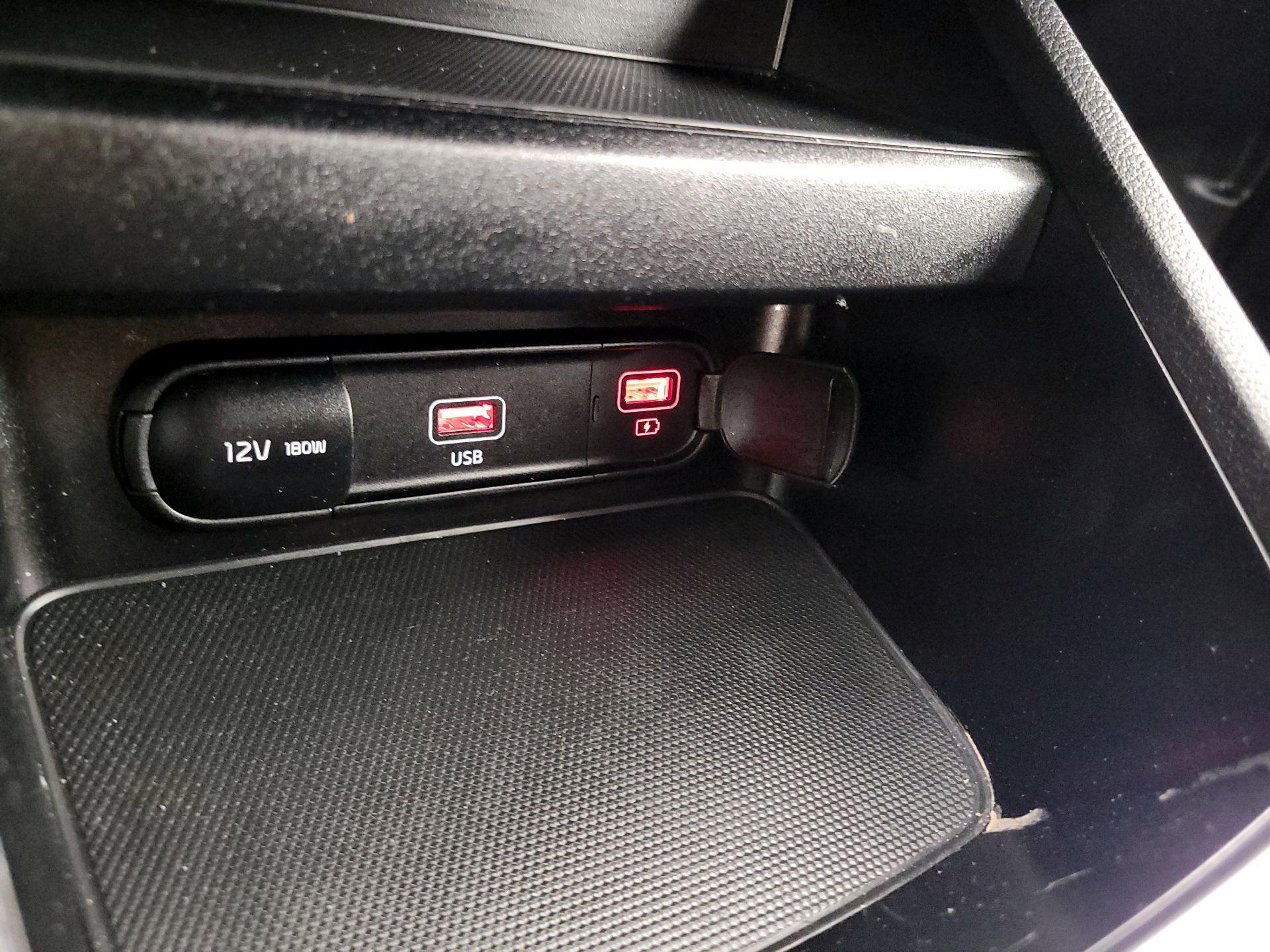 Thumbnail: 2024 Kia Forte - 18