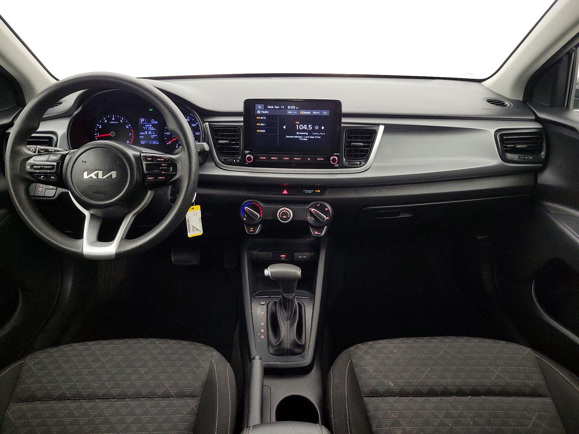 Thumbnail: 2023 Kia Rio - 9