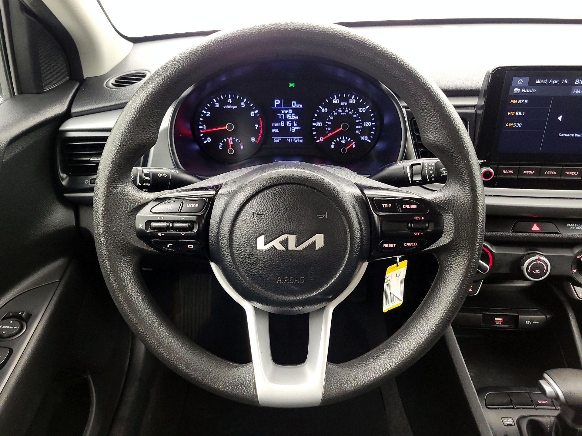 Thumbnail: 2023 Kia Rio - 10