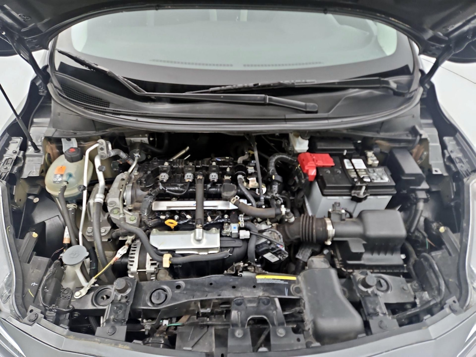 2022 Nissan Versa Sedan SV - Photo 22