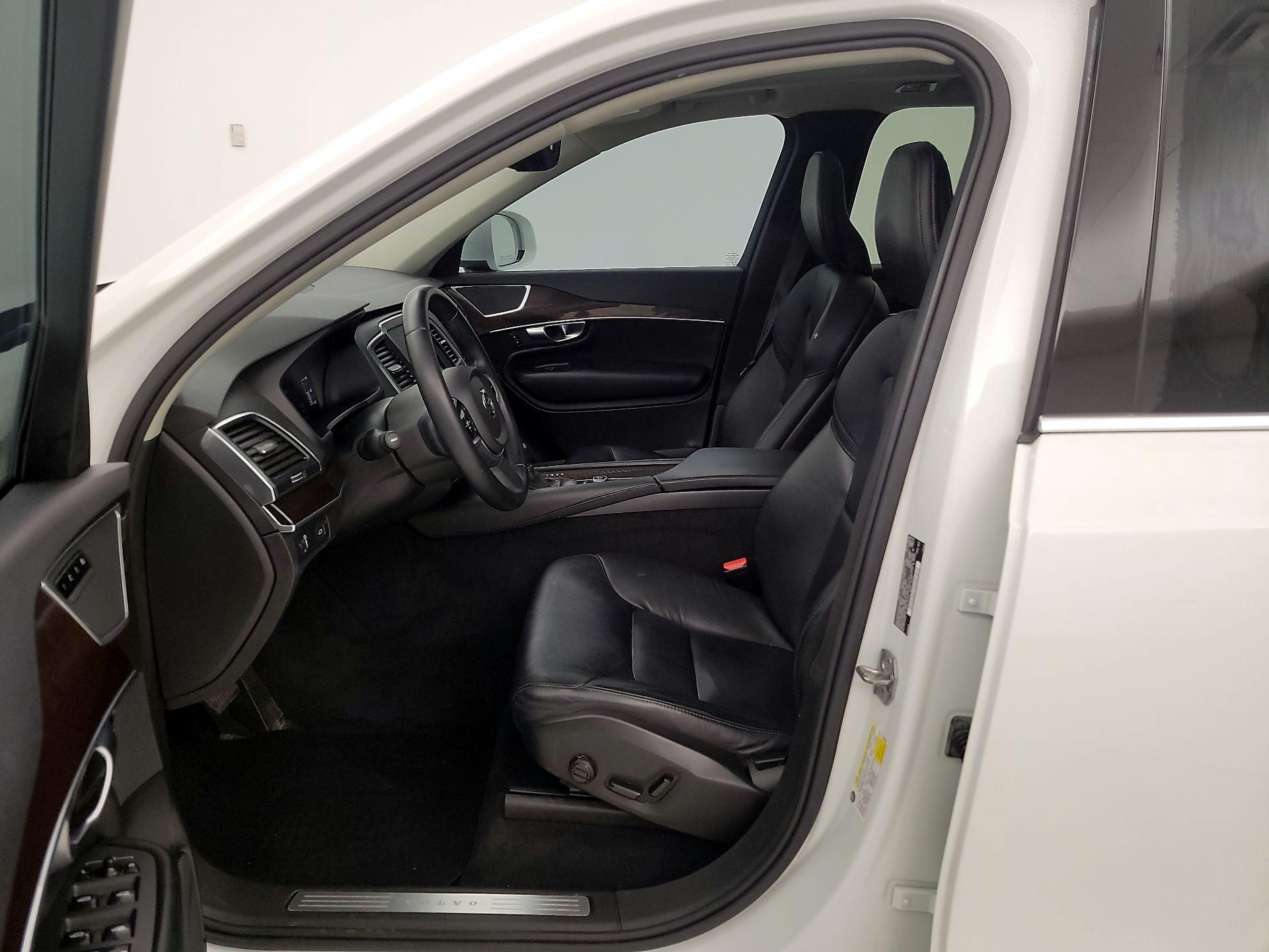 Thumbnail: 2019 Volvo XC90 - 11
