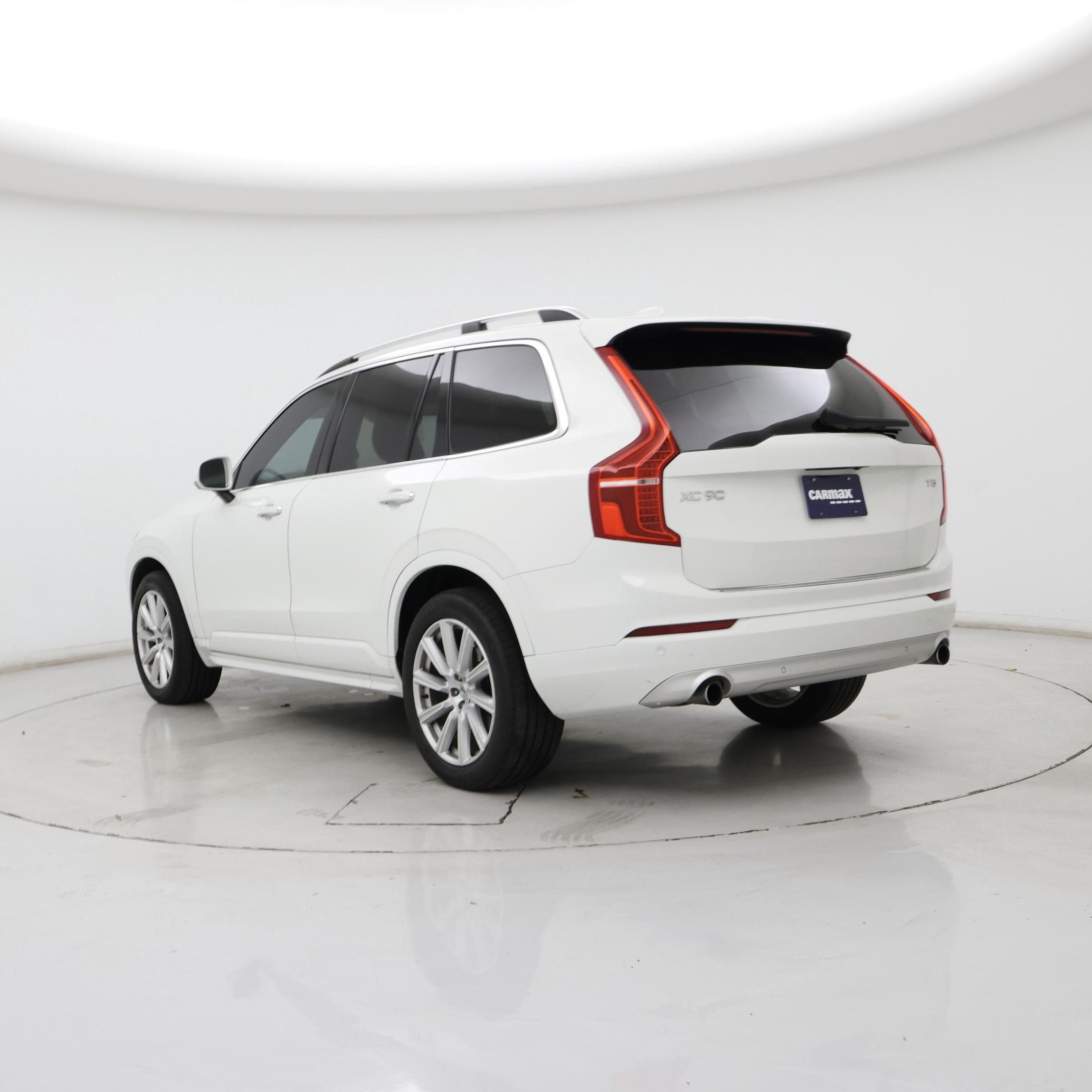 Thumbnail: 2019 Volvo XC90 - 2