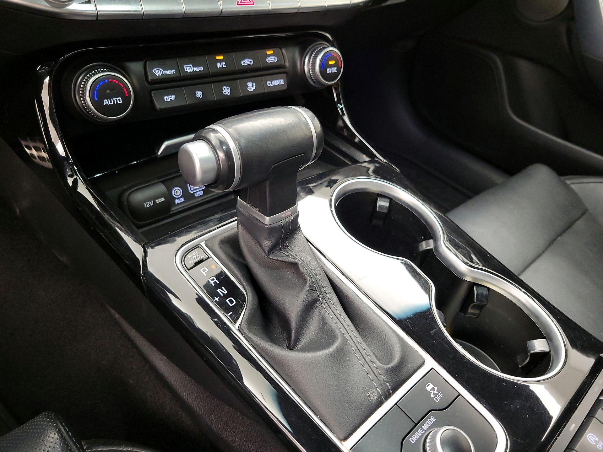 Thumbnail: 2021 Kia Stinger - 17
