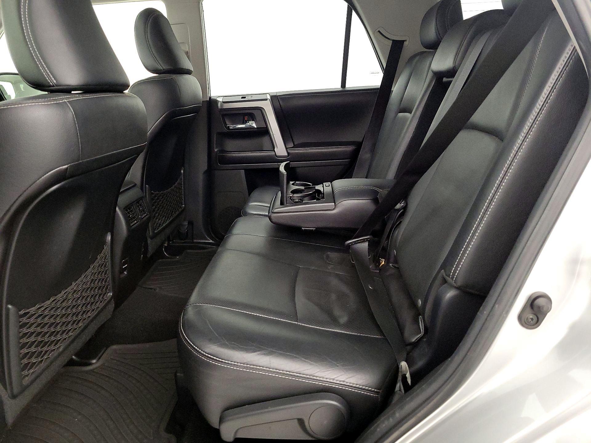 Thumbnail: 2016 Toyota 4Runner - 19