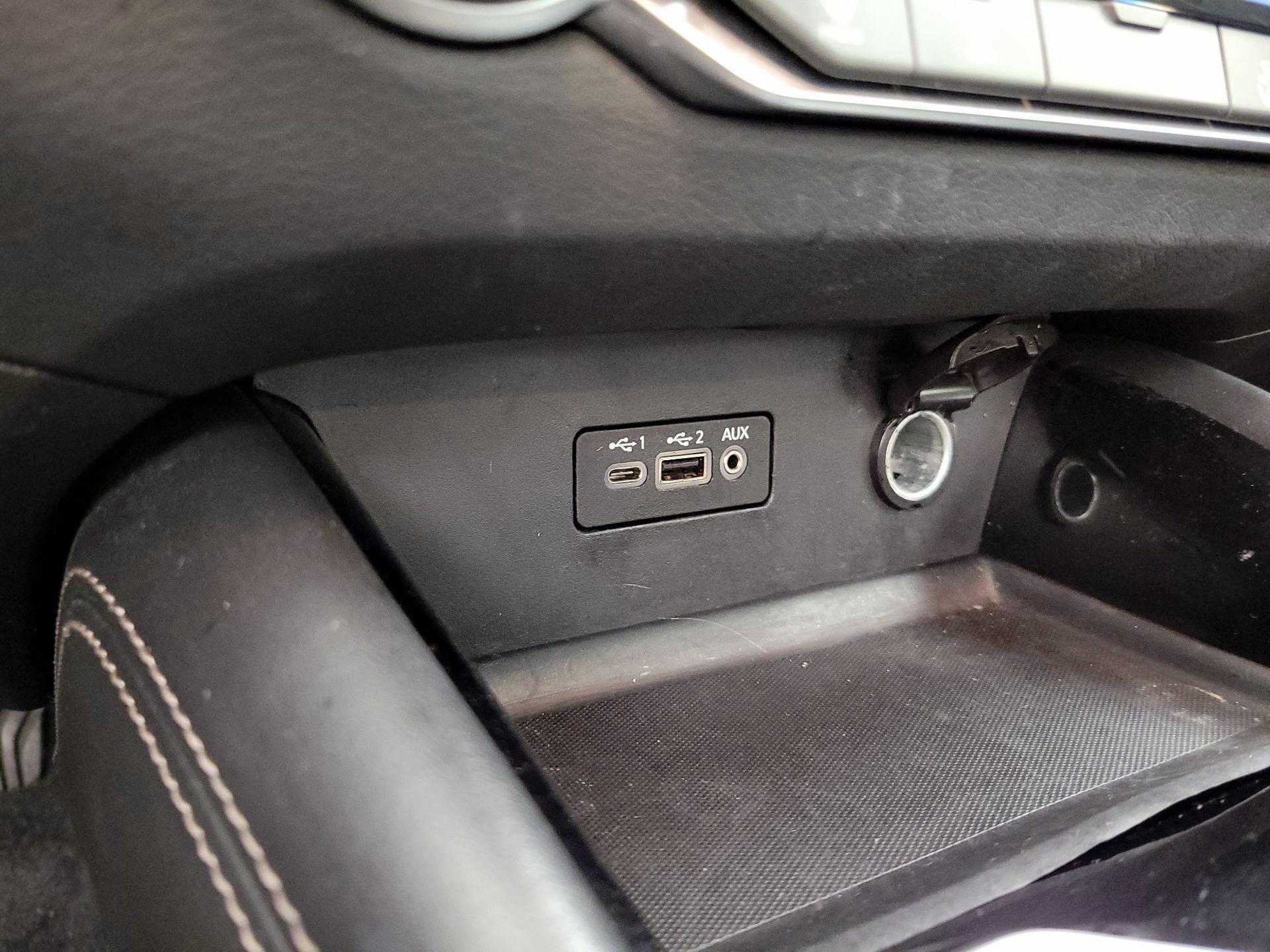 Thumbnail: 2020 Nissan Altima - 18