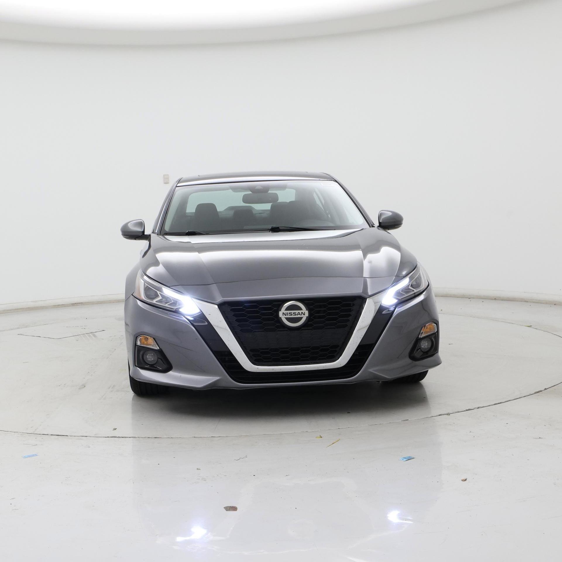 Thumbnail: 2020 Nissan Altima - 5