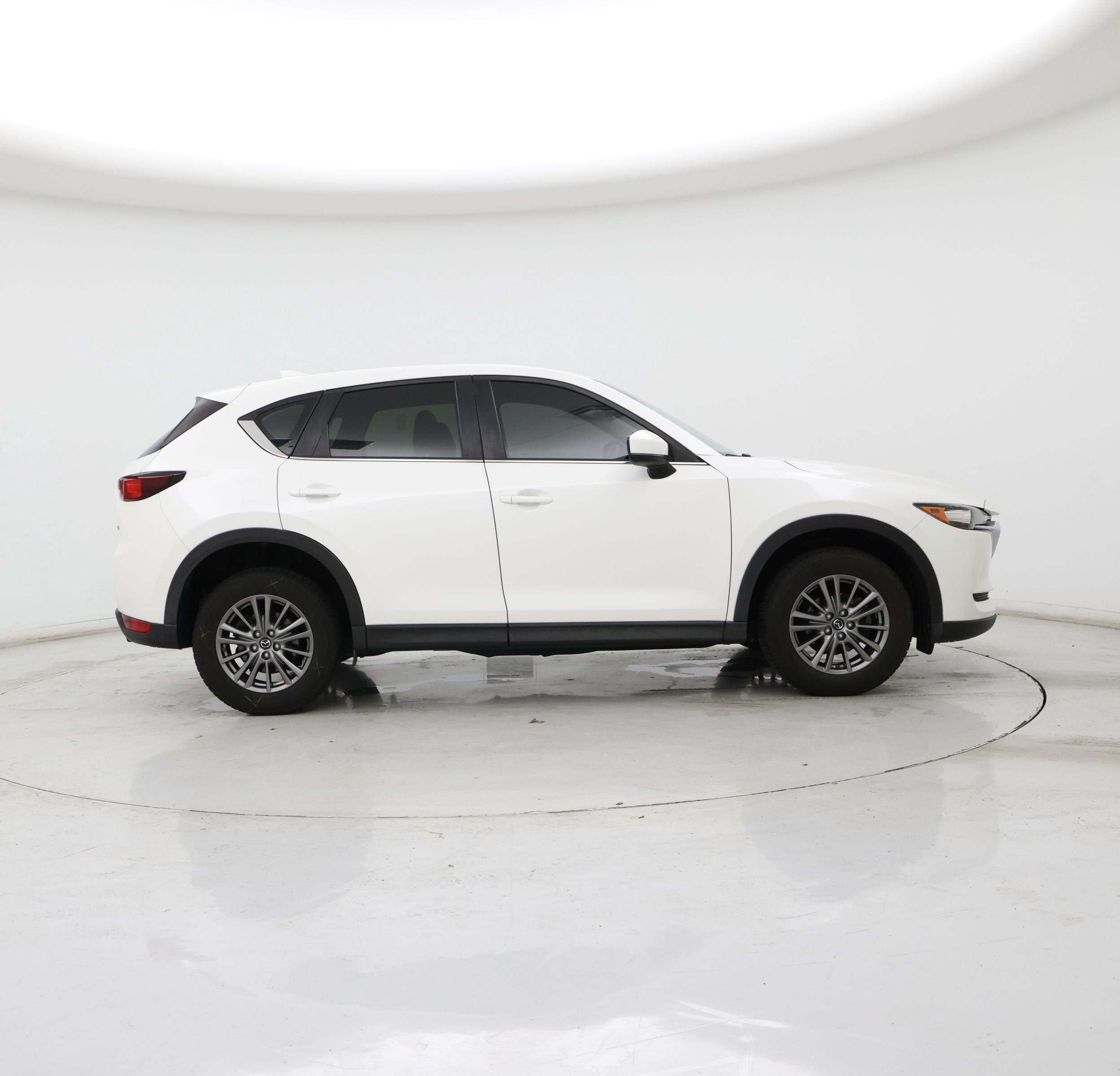 Thumbnail: 2017 Mazda CX-5 - 7