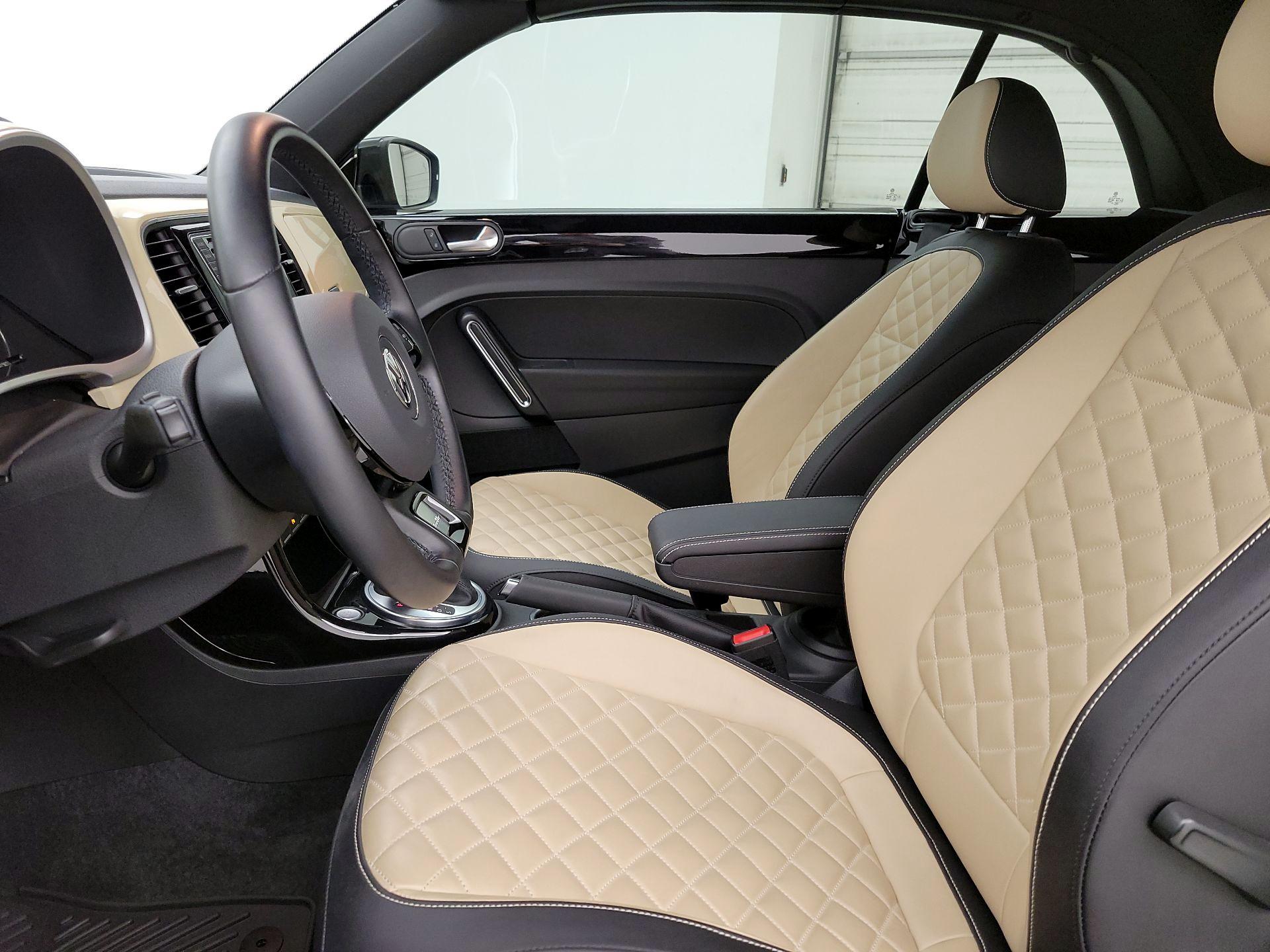 Thumbnail: 2019 Volkswagen Beetle - 11