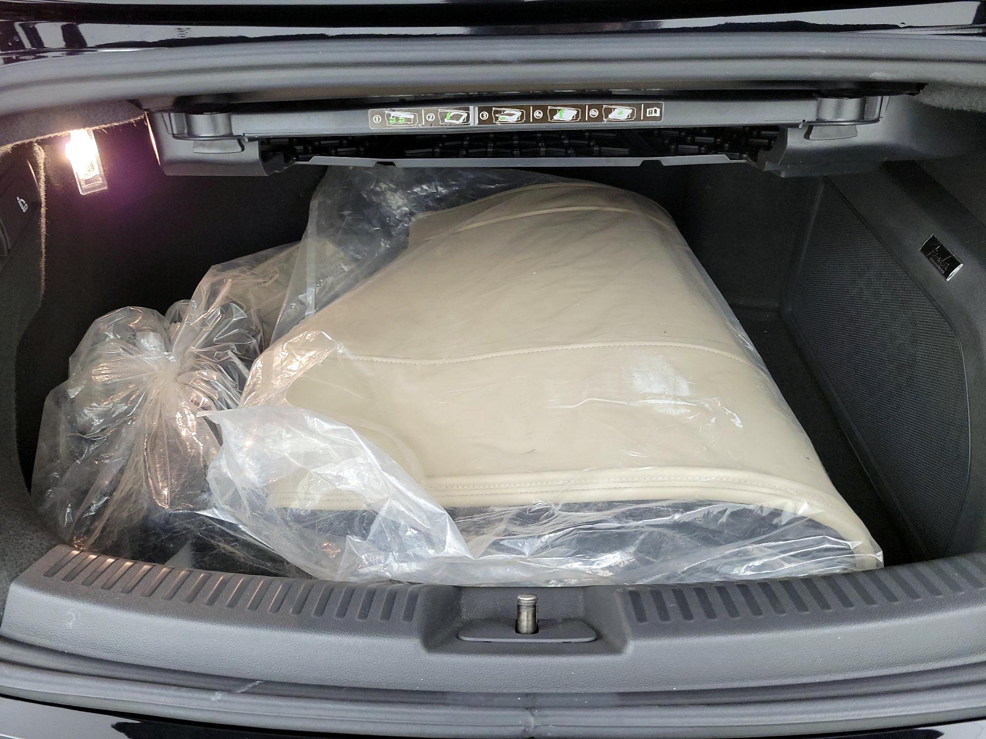 Thumbnail: 2019 Volkswagen Beetle - 20