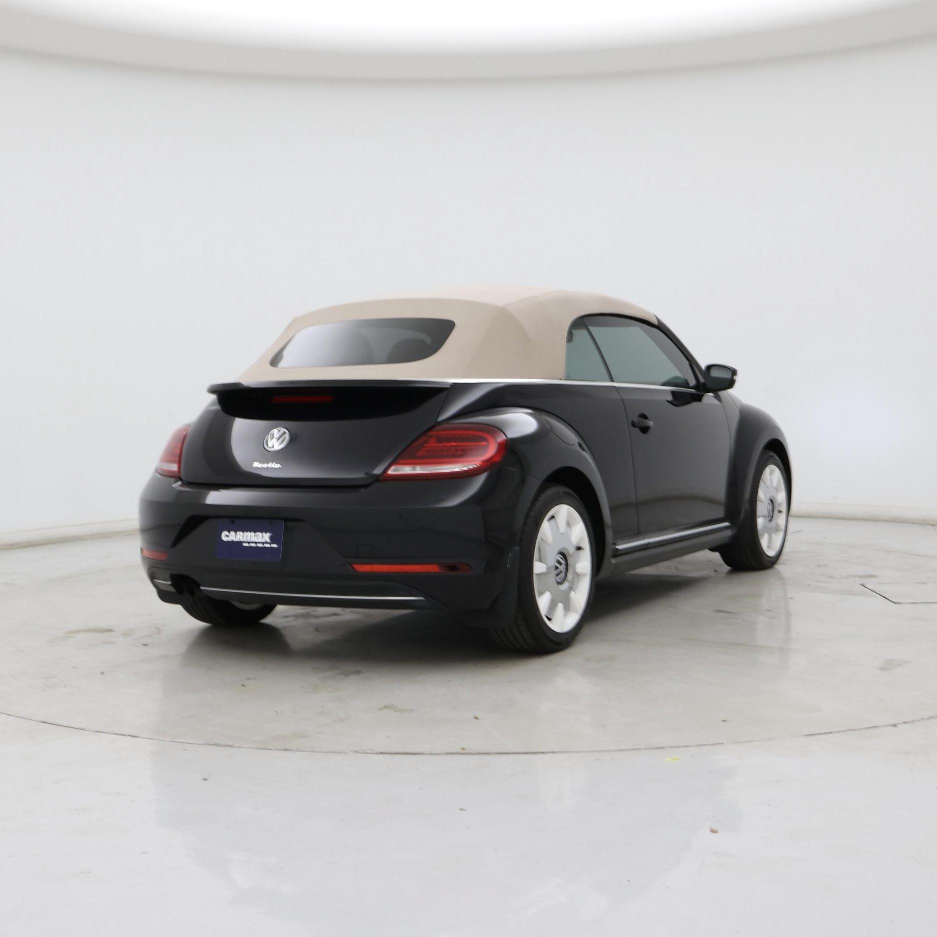 Thumbnail: 2019 Volkswagen Beetle - 8