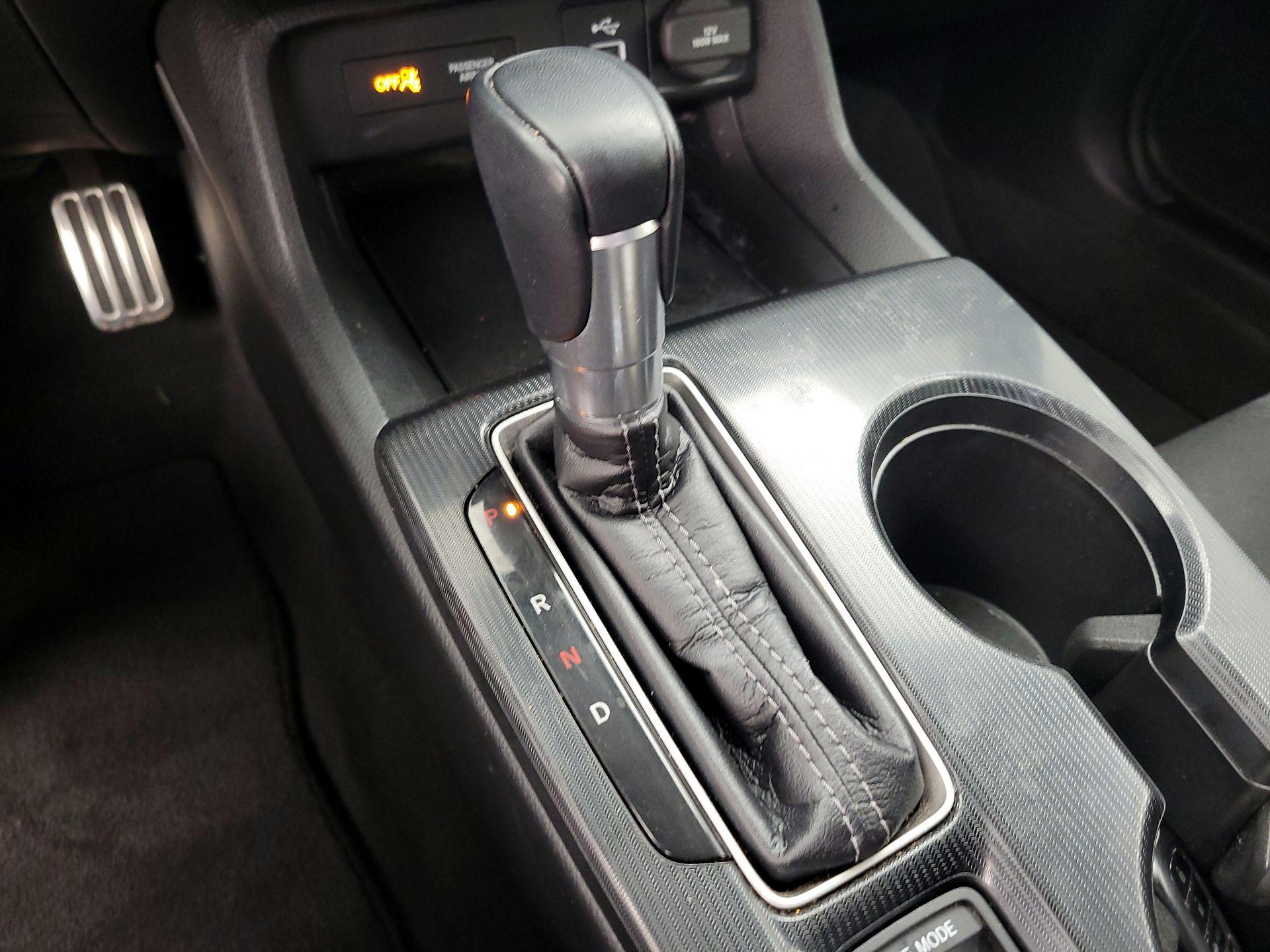 Thumbnail: 2022 Honda Civic - 17