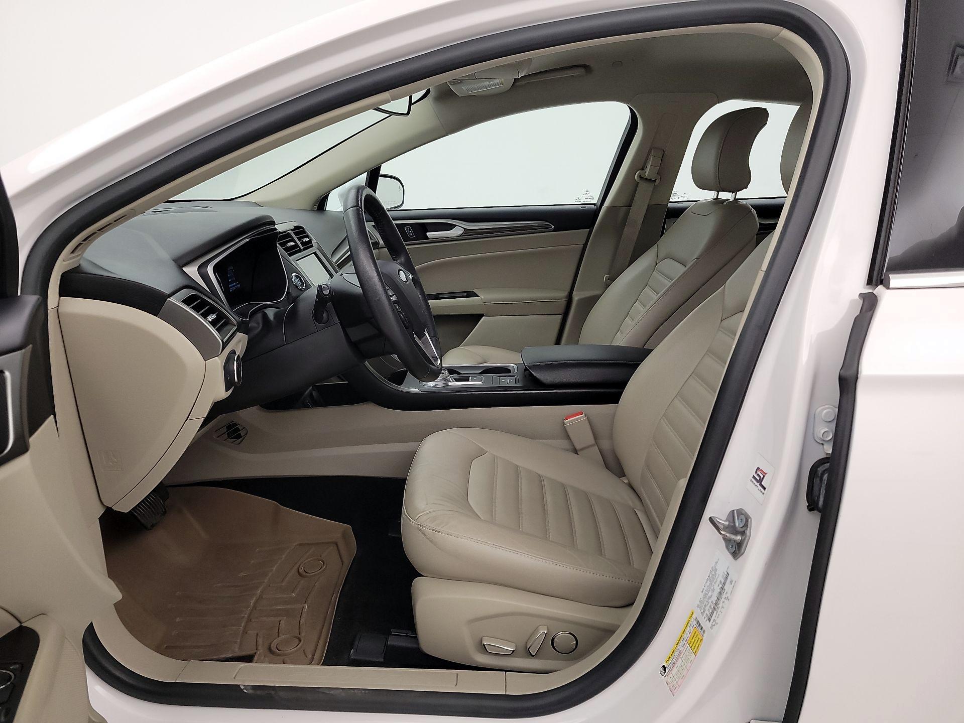 Thumbnail: 2018 Ford Fusion - 11